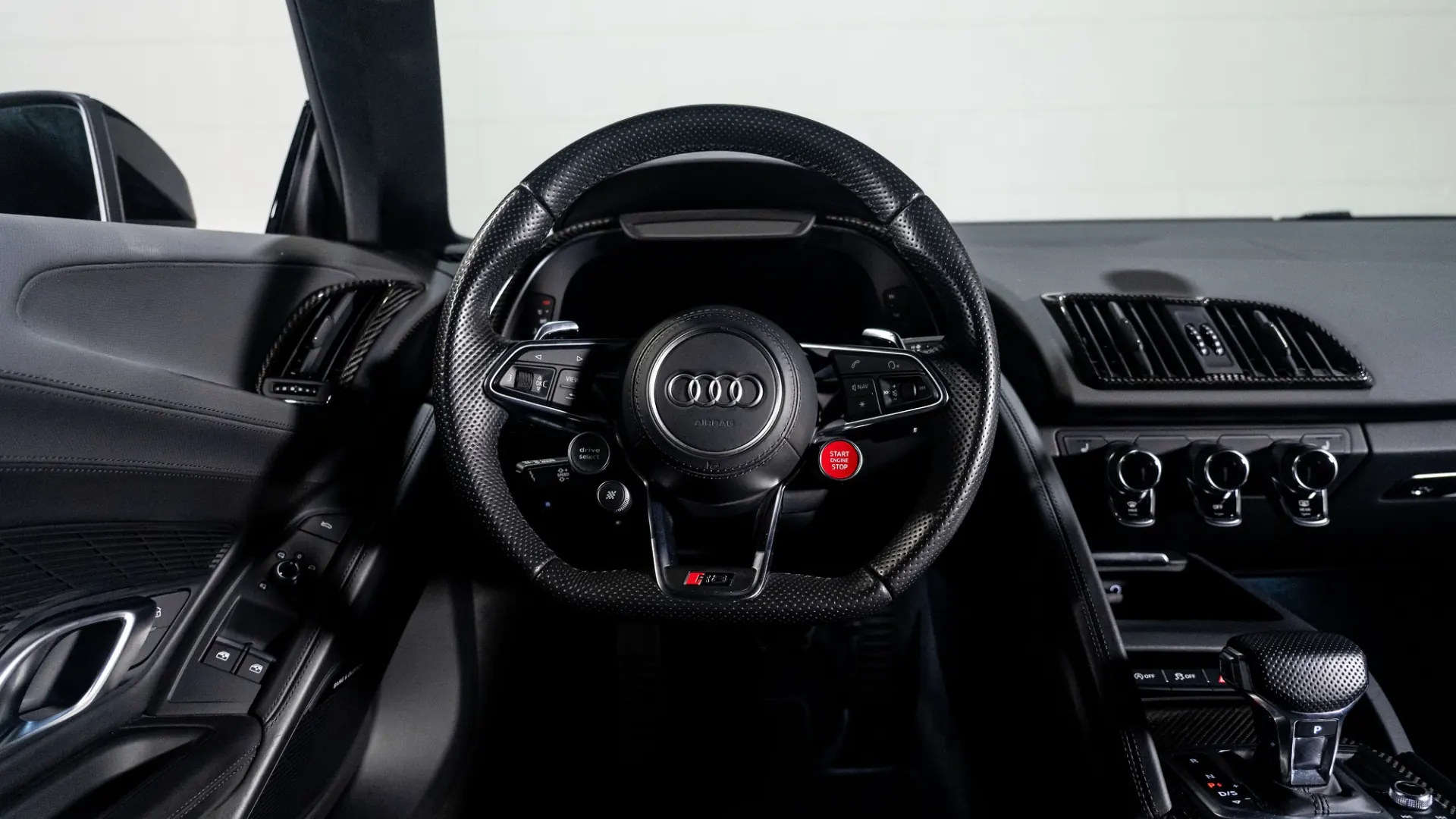 Audi R8 — photo 18