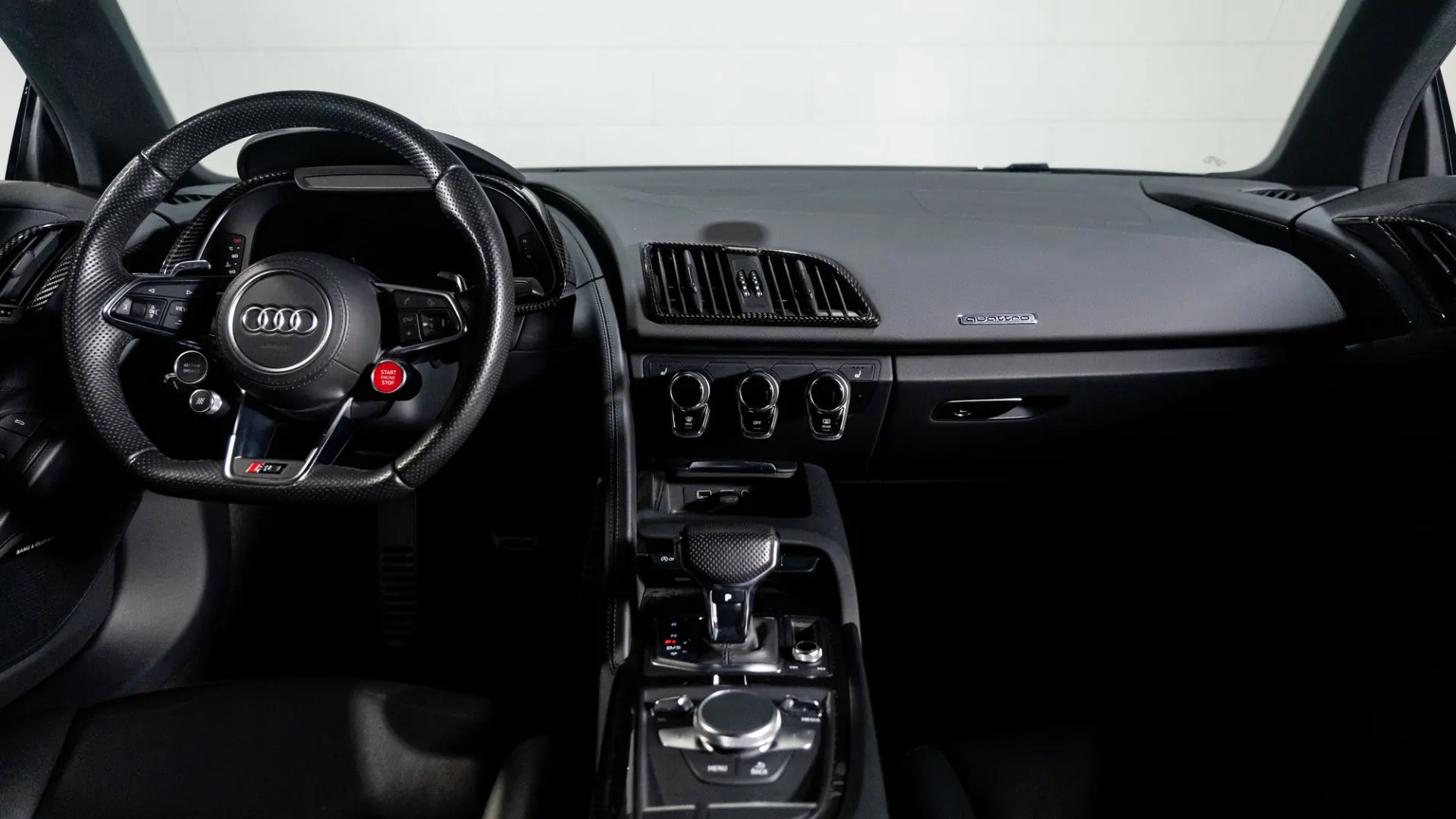 Audi R8 — photo 10