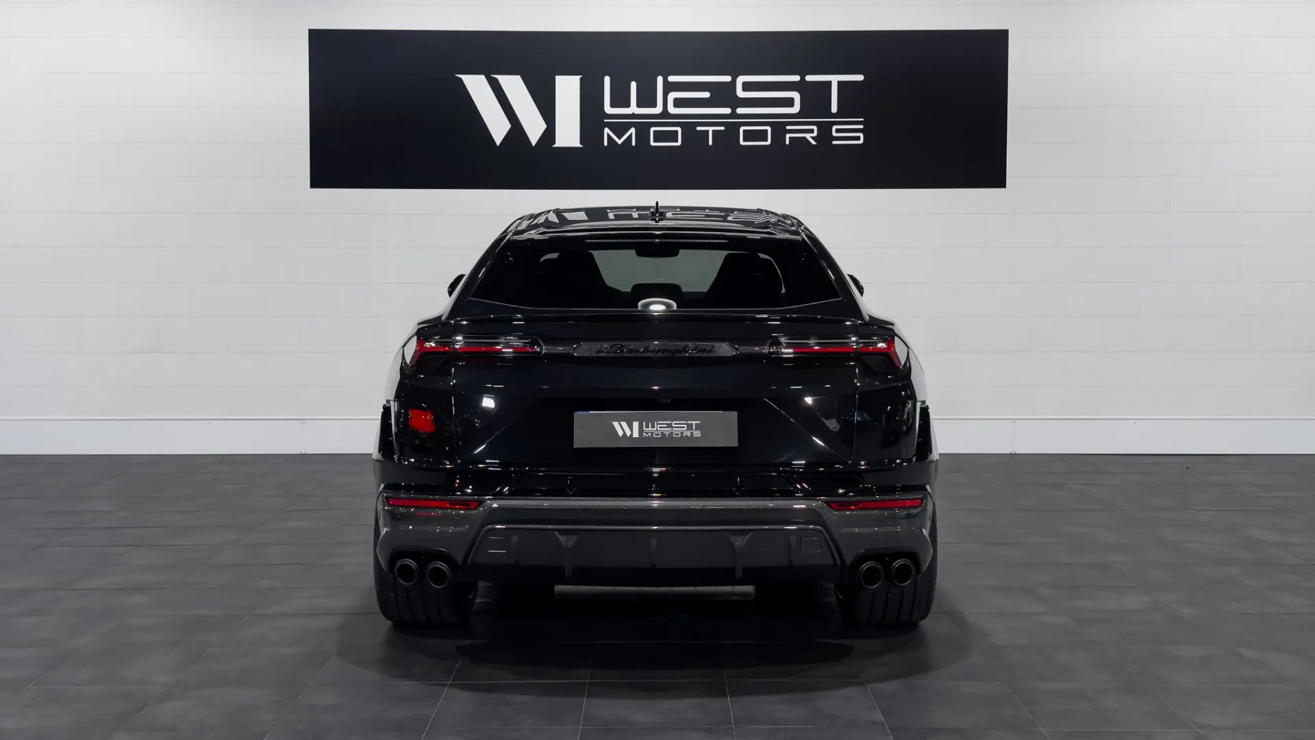 Lamborghini Urus — photo 5