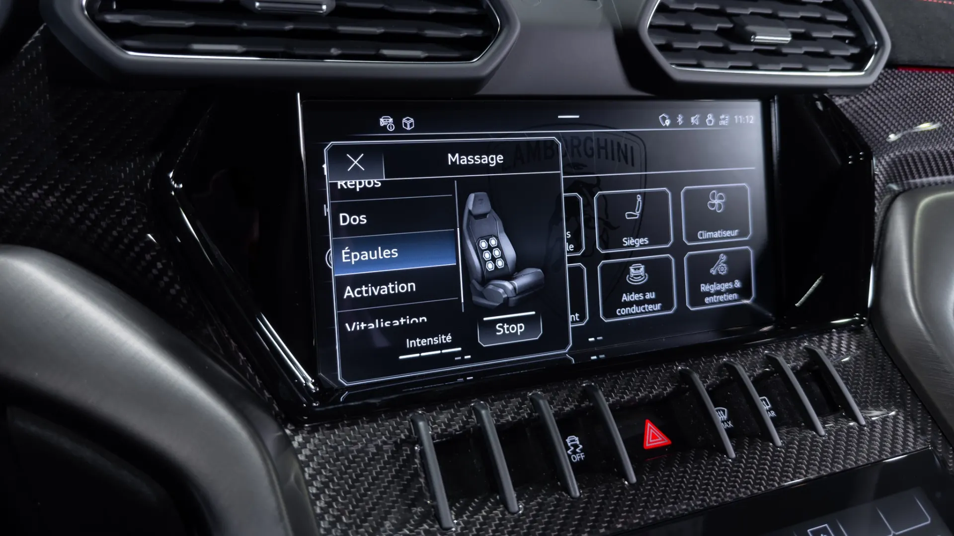 Lamborghini Urus — photo 28