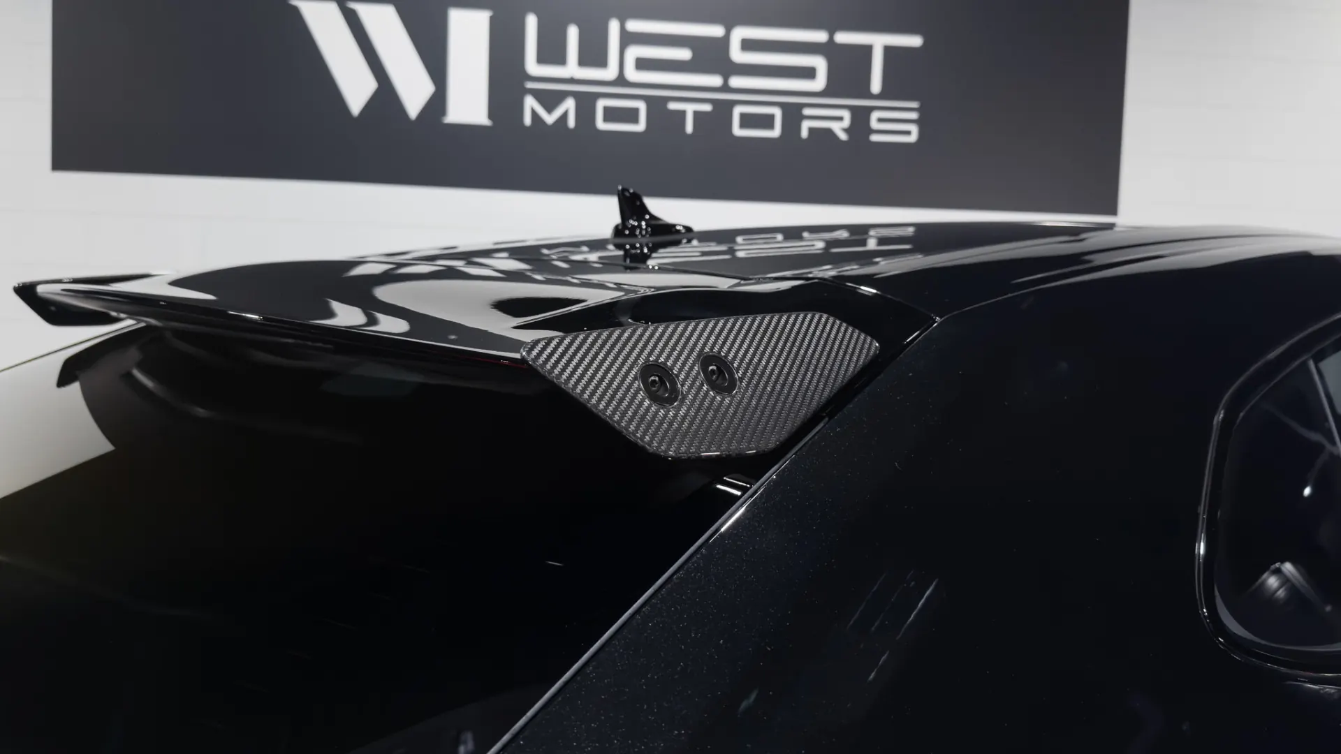 Lamborghini Urus — photo 6