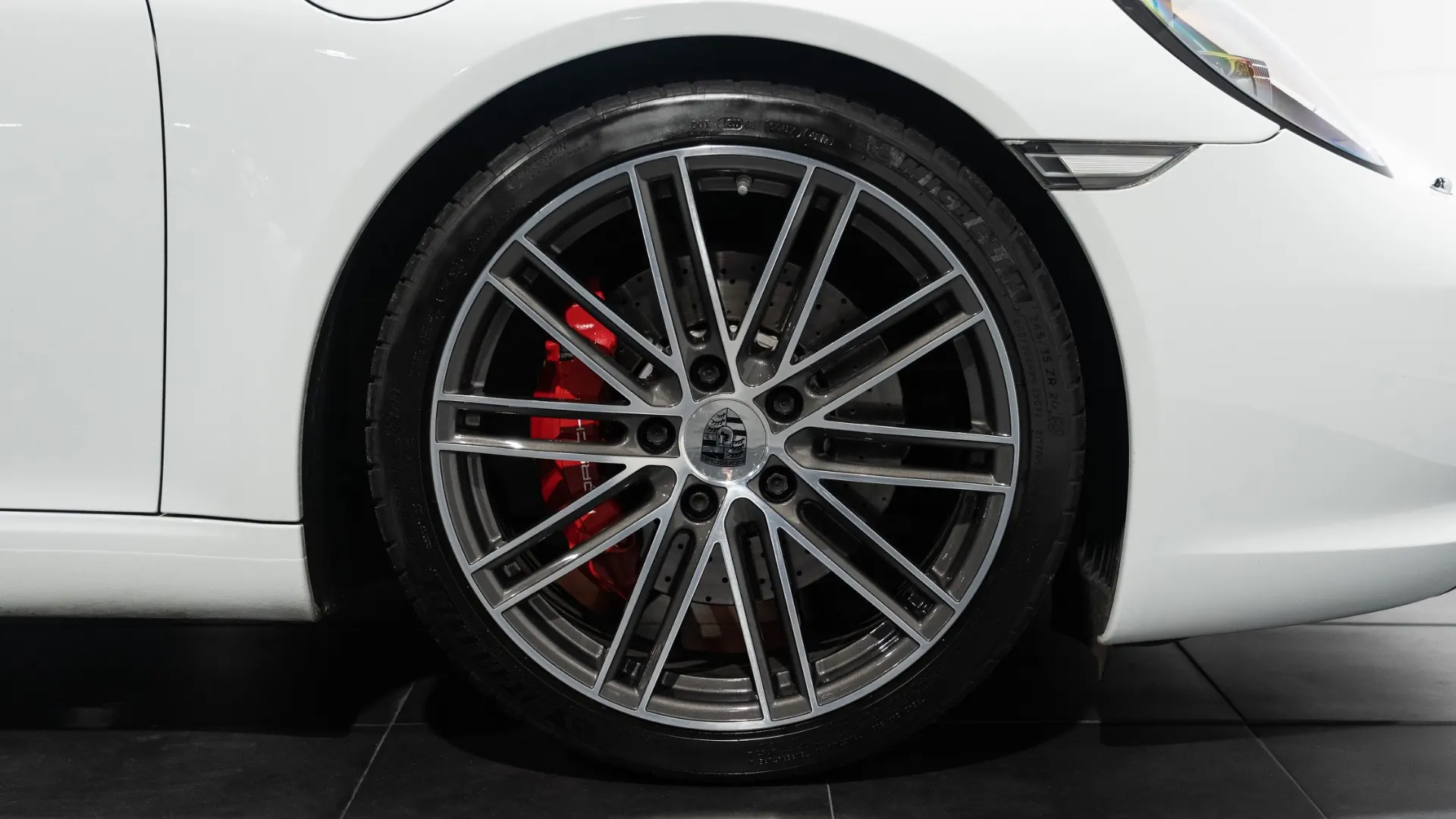 Porsche 911 — photo 6