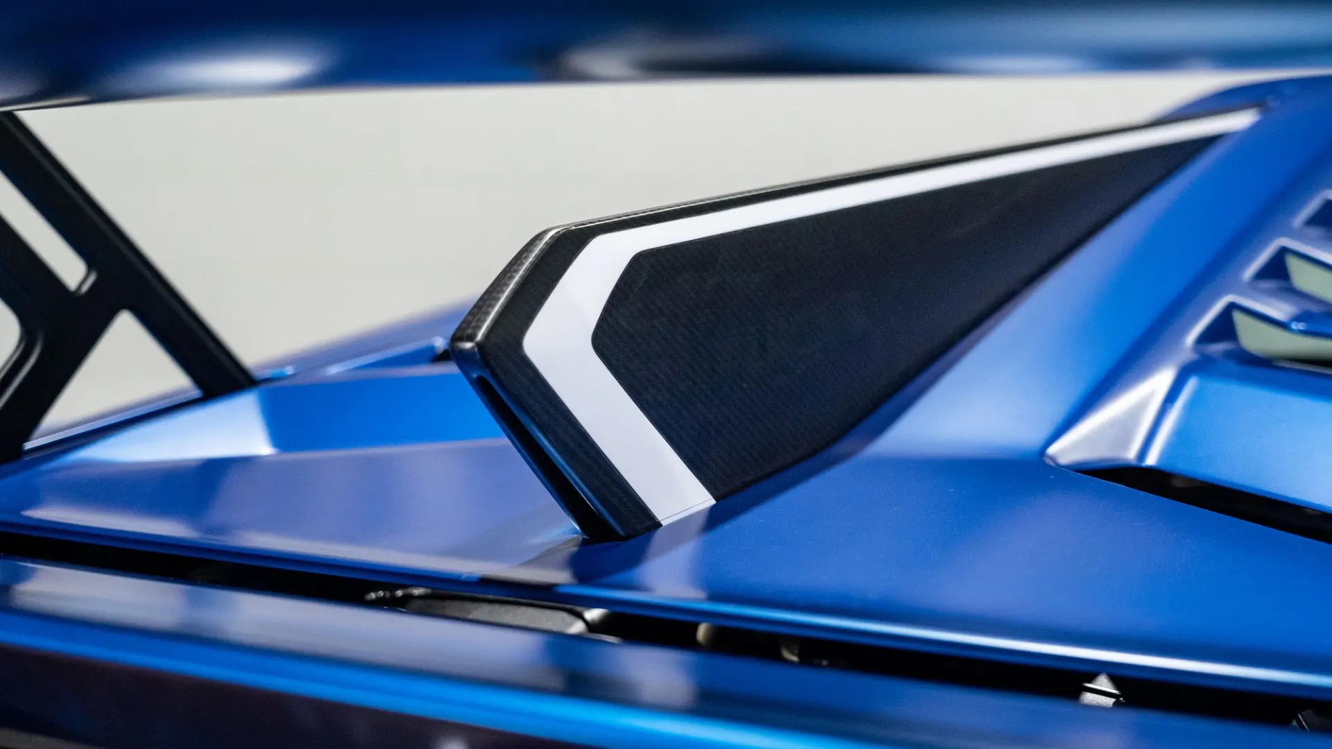 Lamborghini Huracan — photo 6