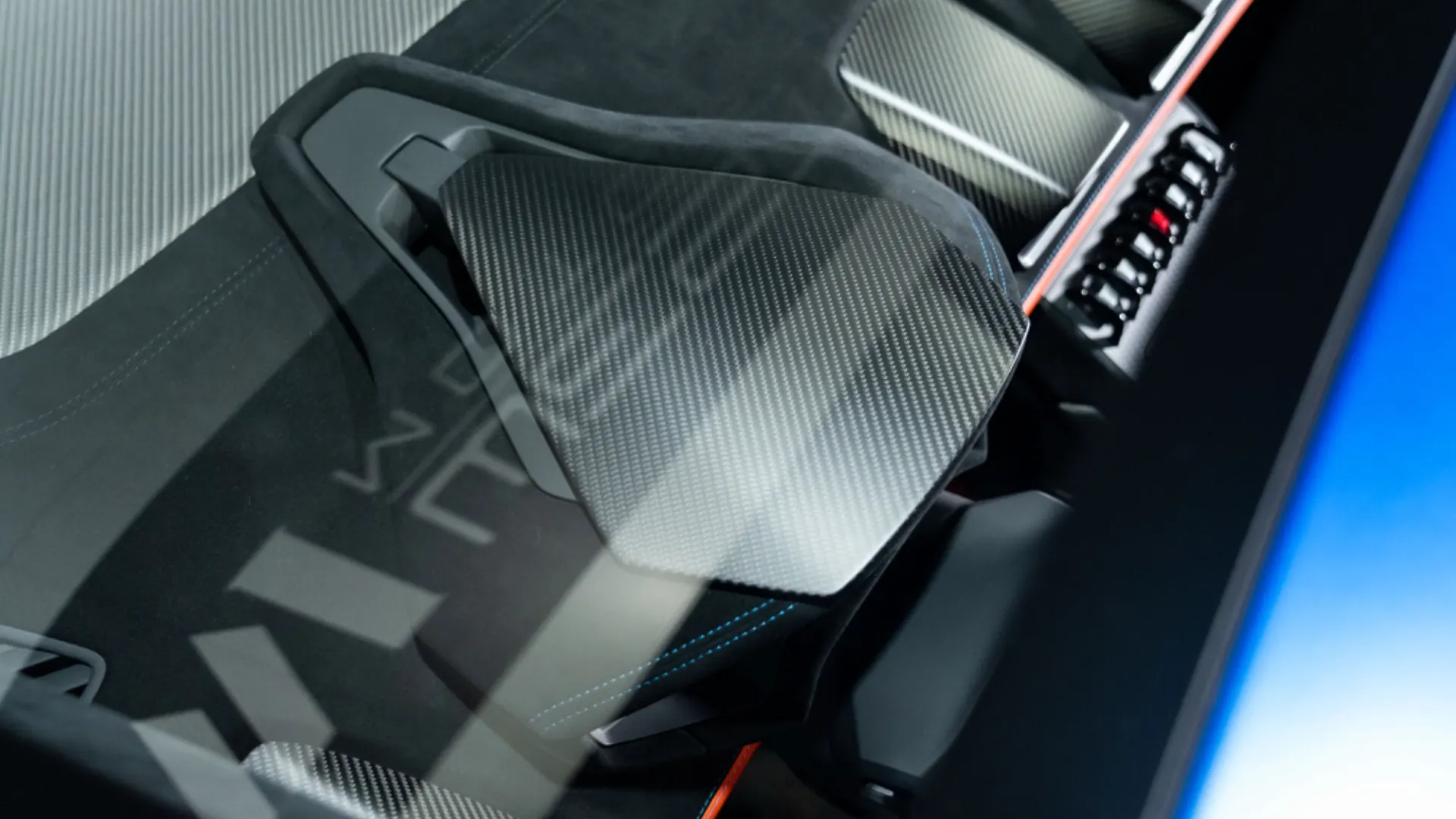 Lamborghini Huracan — photo 25
