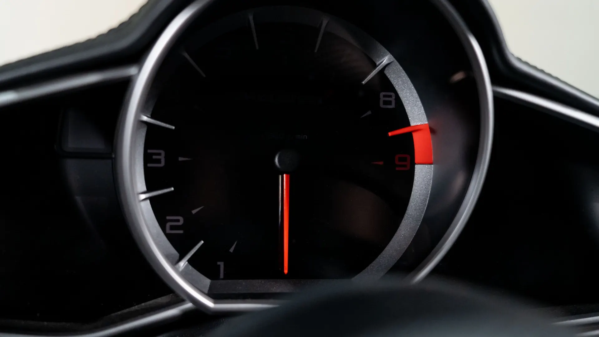 McLaren MP4-12C — photo 23