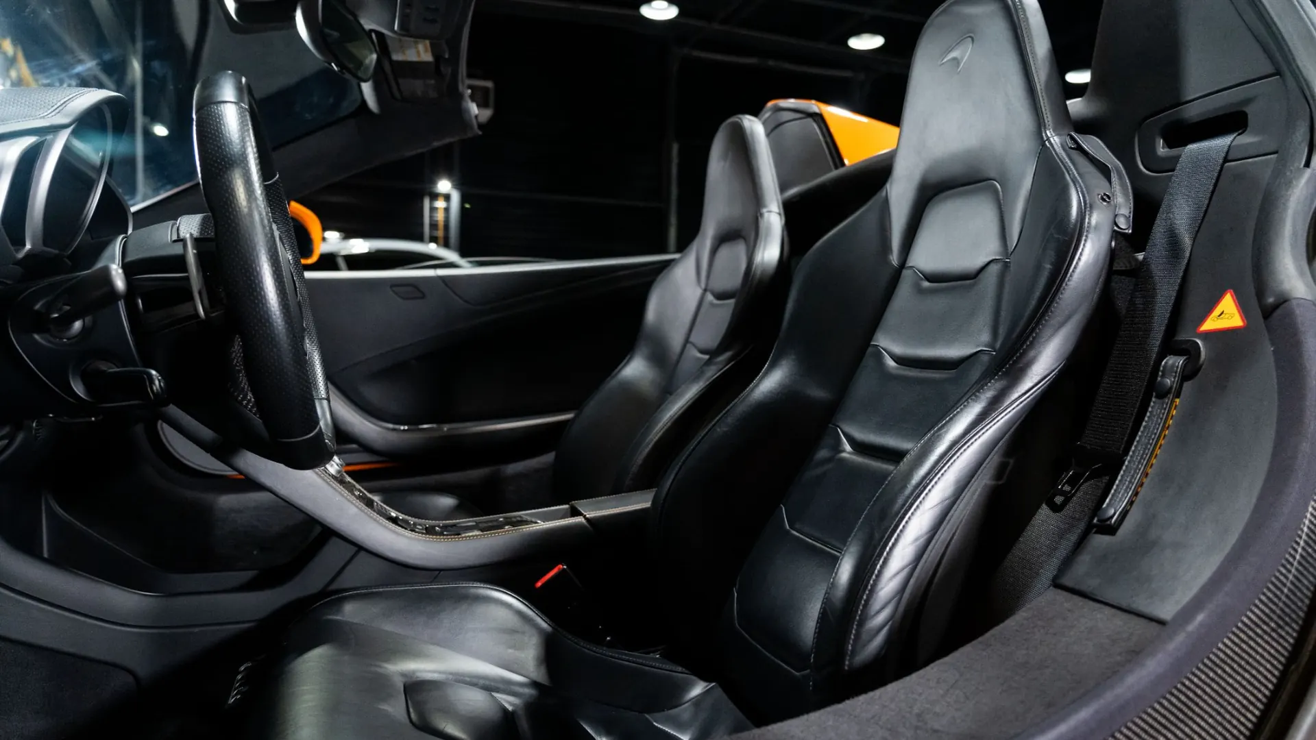 McLaren MP4-12C — photo 14