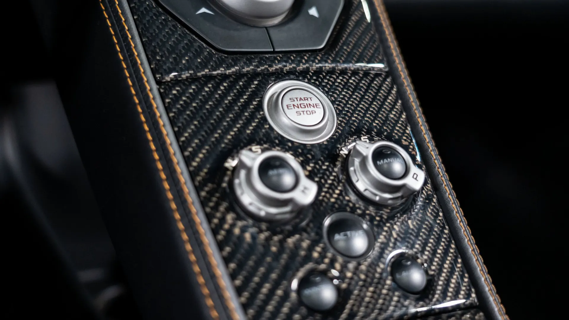 McLaren MP4-12C — photo 24
