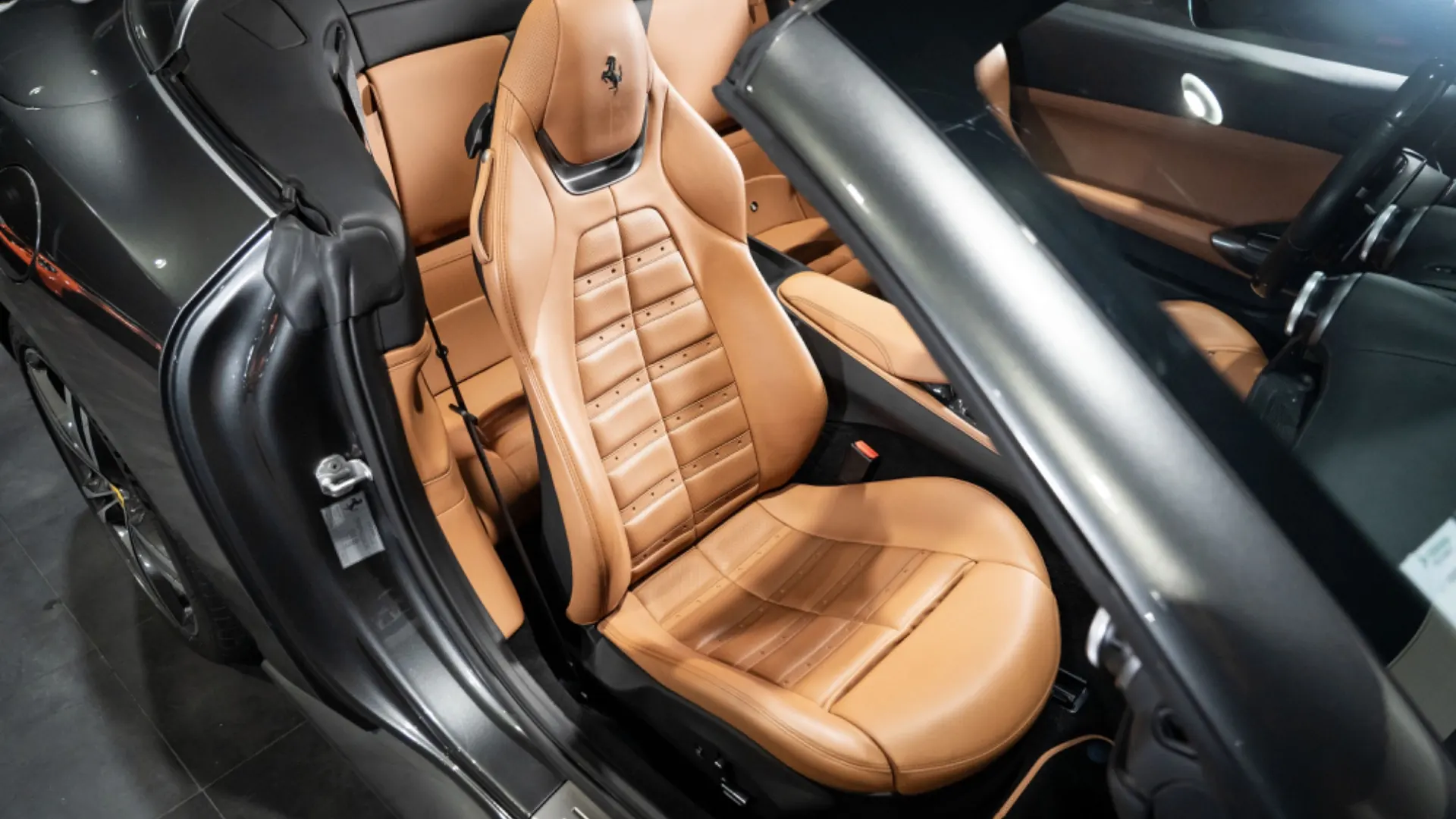 Ferrari Portofino — photo 11
