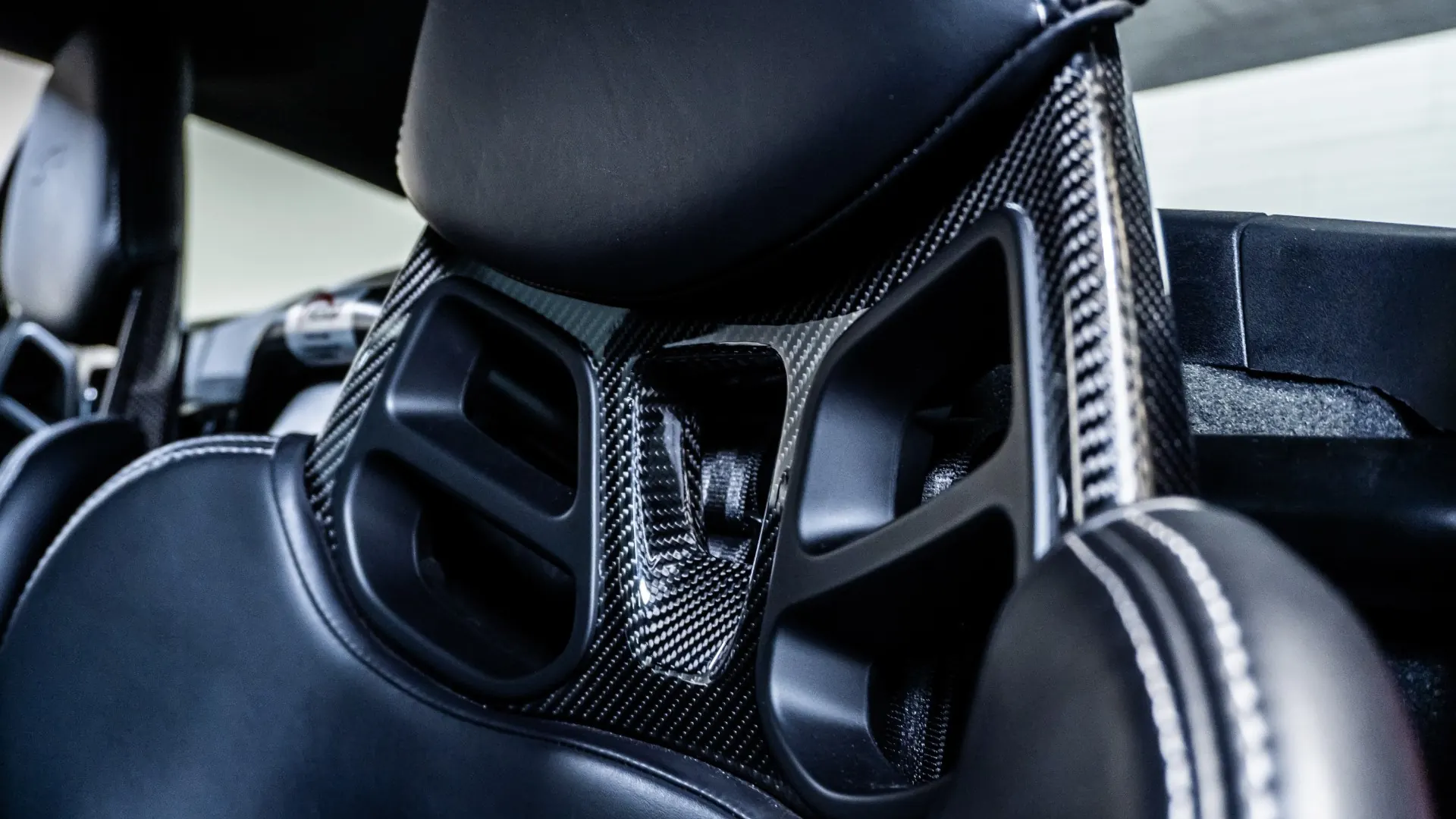 Porsche 718 — photo 18
