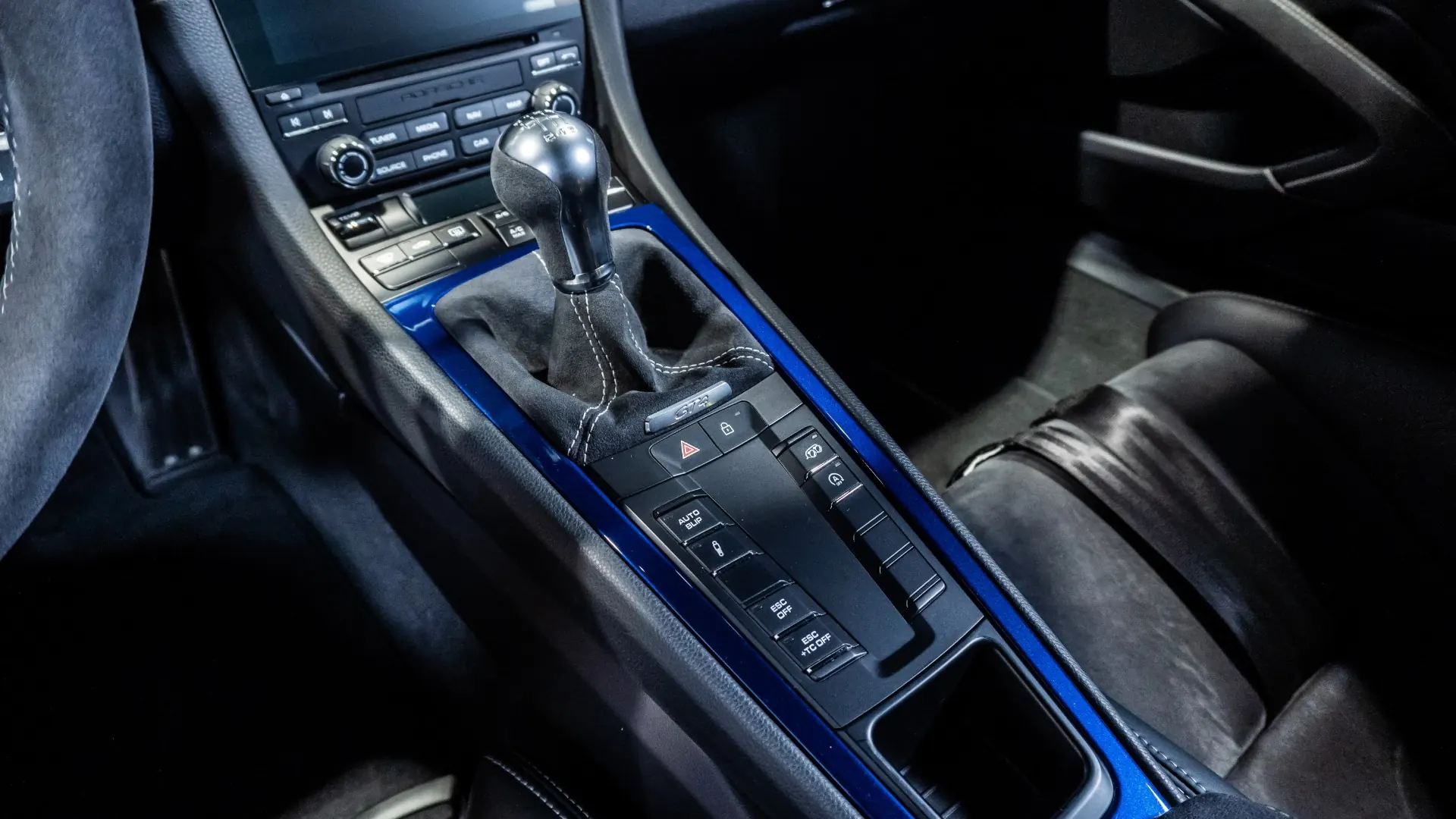 Porsche 718 — photo 26