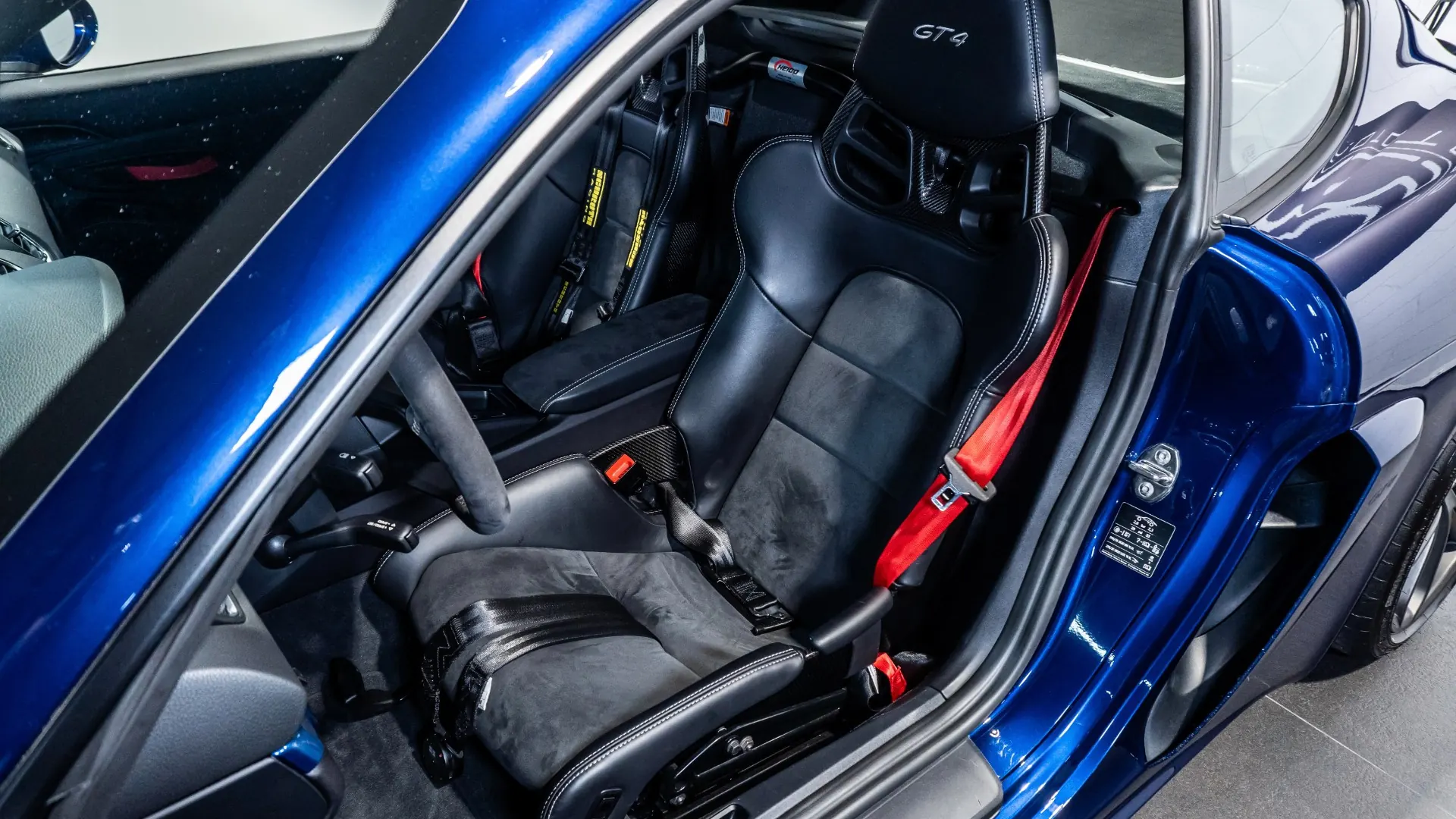 Porsche 718 — photo 13