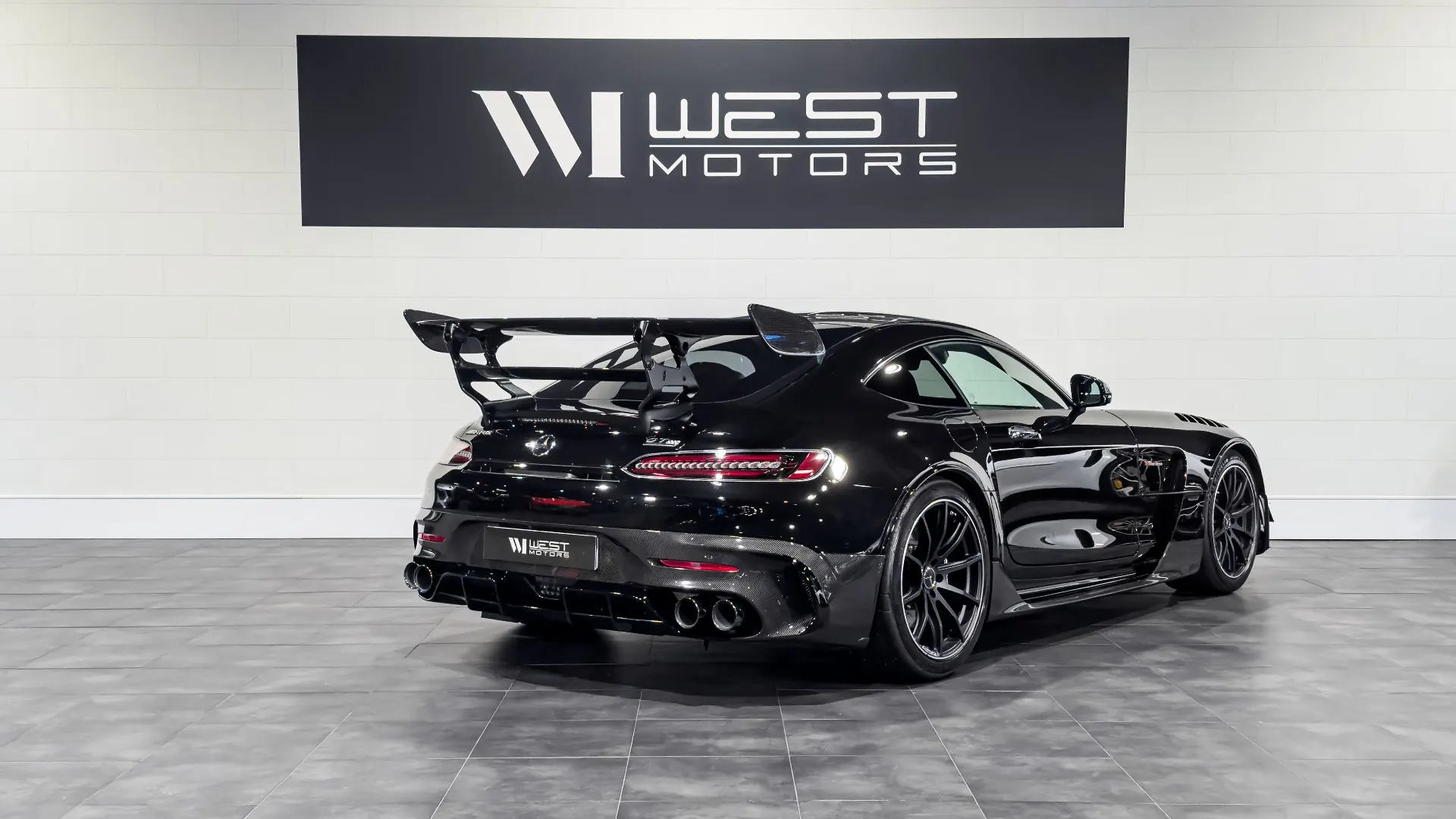 Mercedes-AMG GT — photo 4