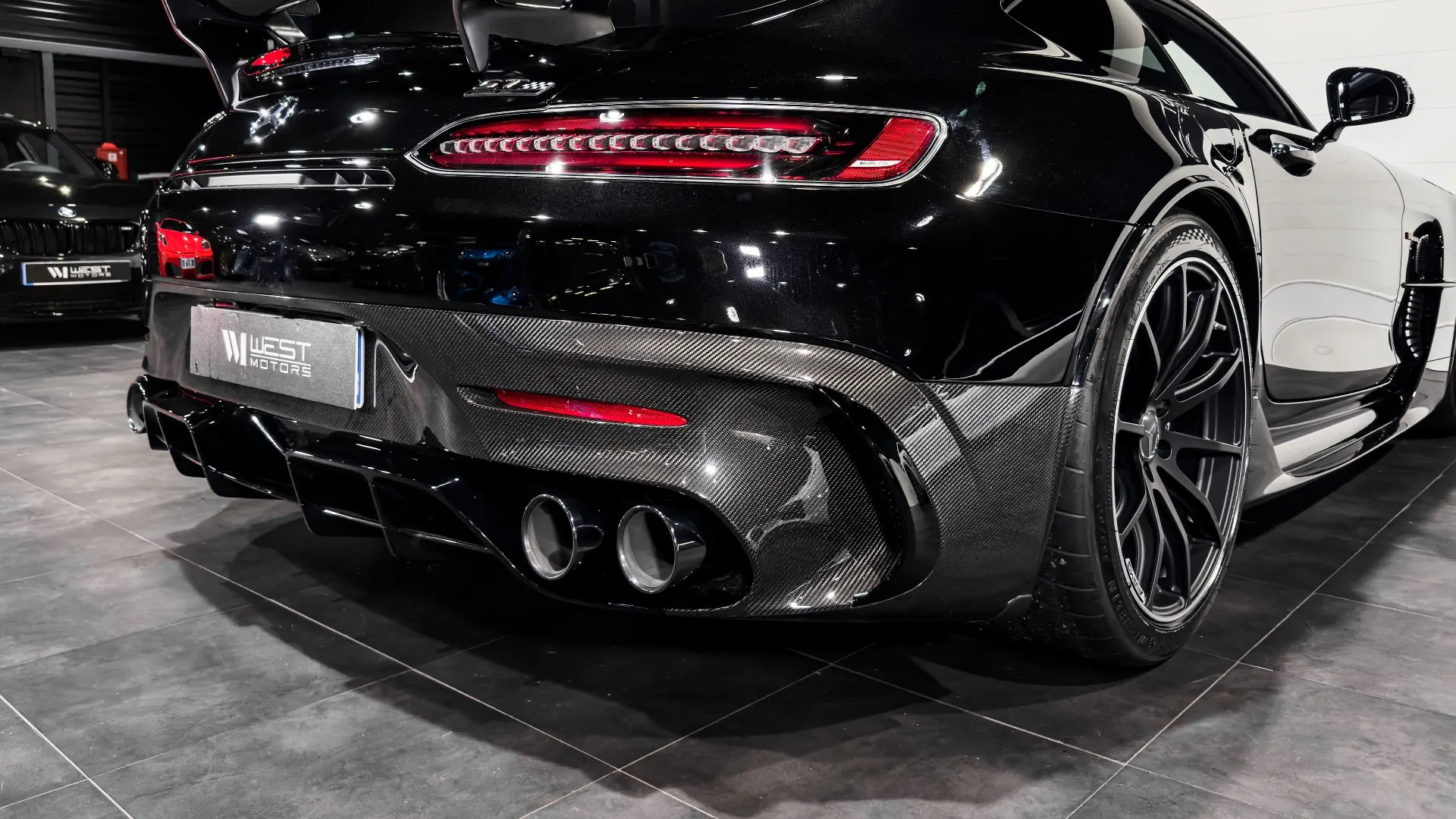 Mercedes-AMG GT — photo 8