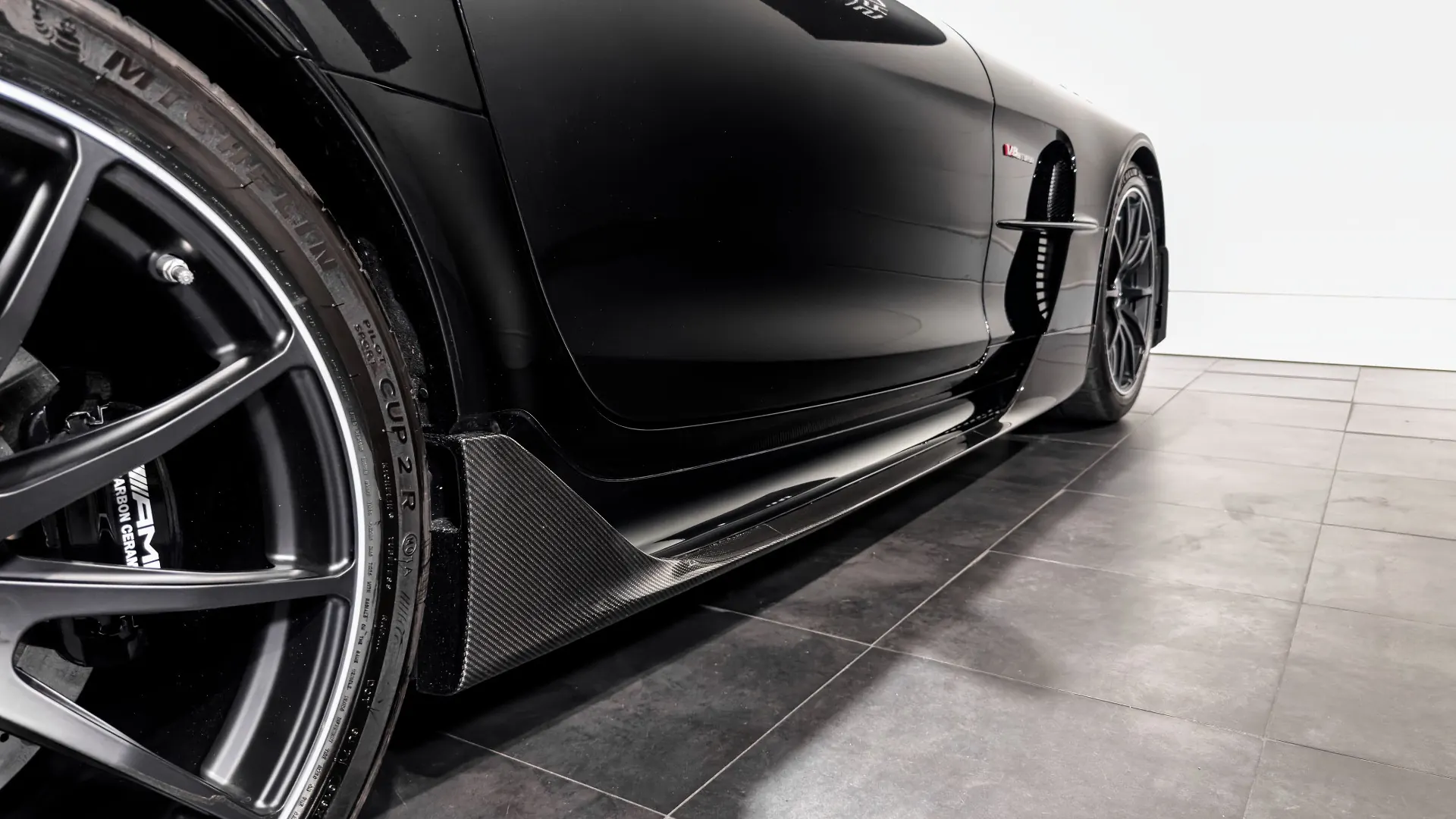Mercedes-AMG GT — photo 10