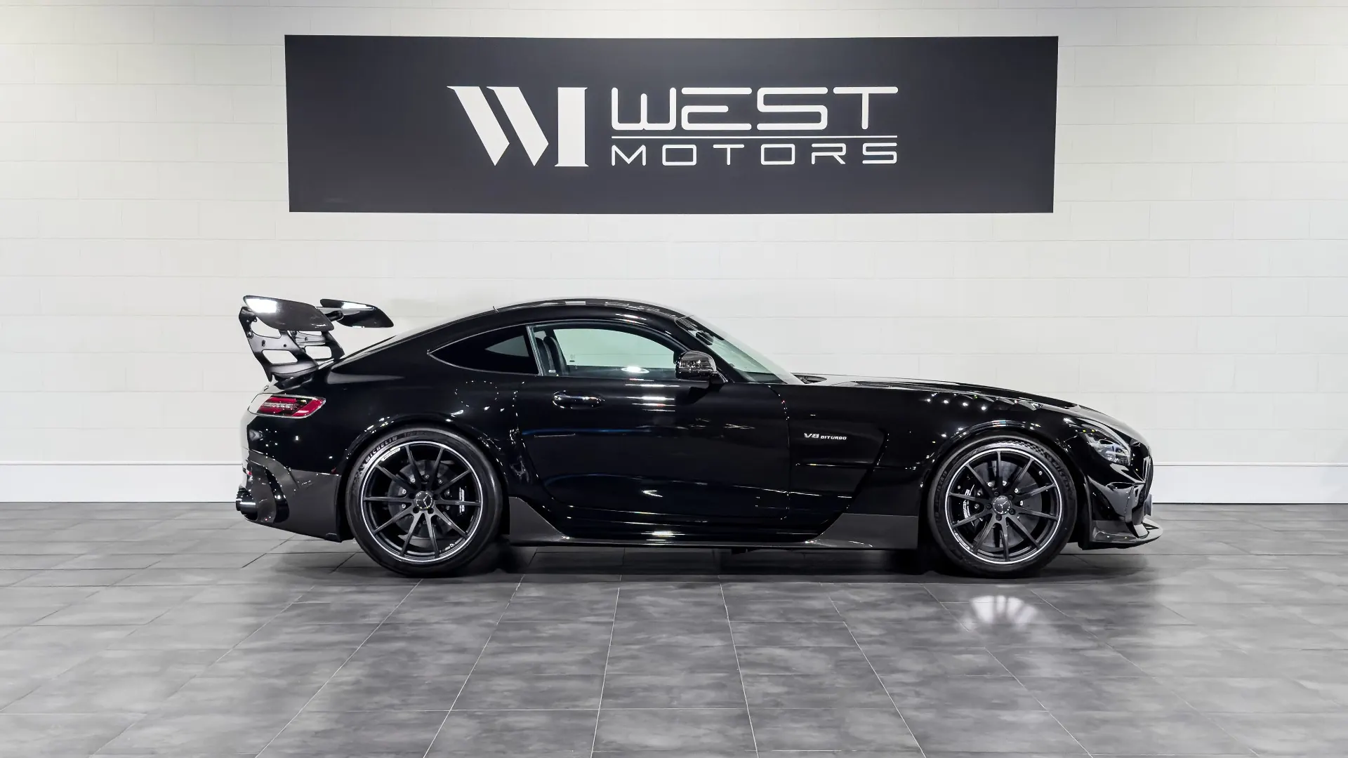 Mercedes-AMG GT — photo 3