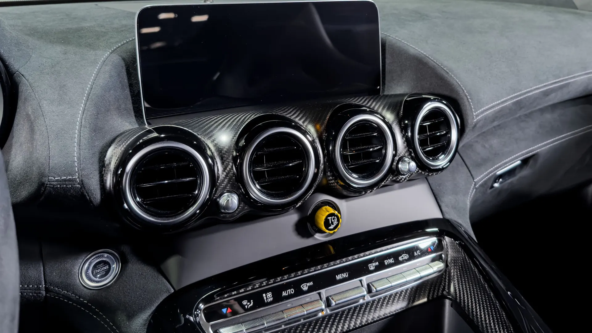 Mercedes-AMG GT — photo 30