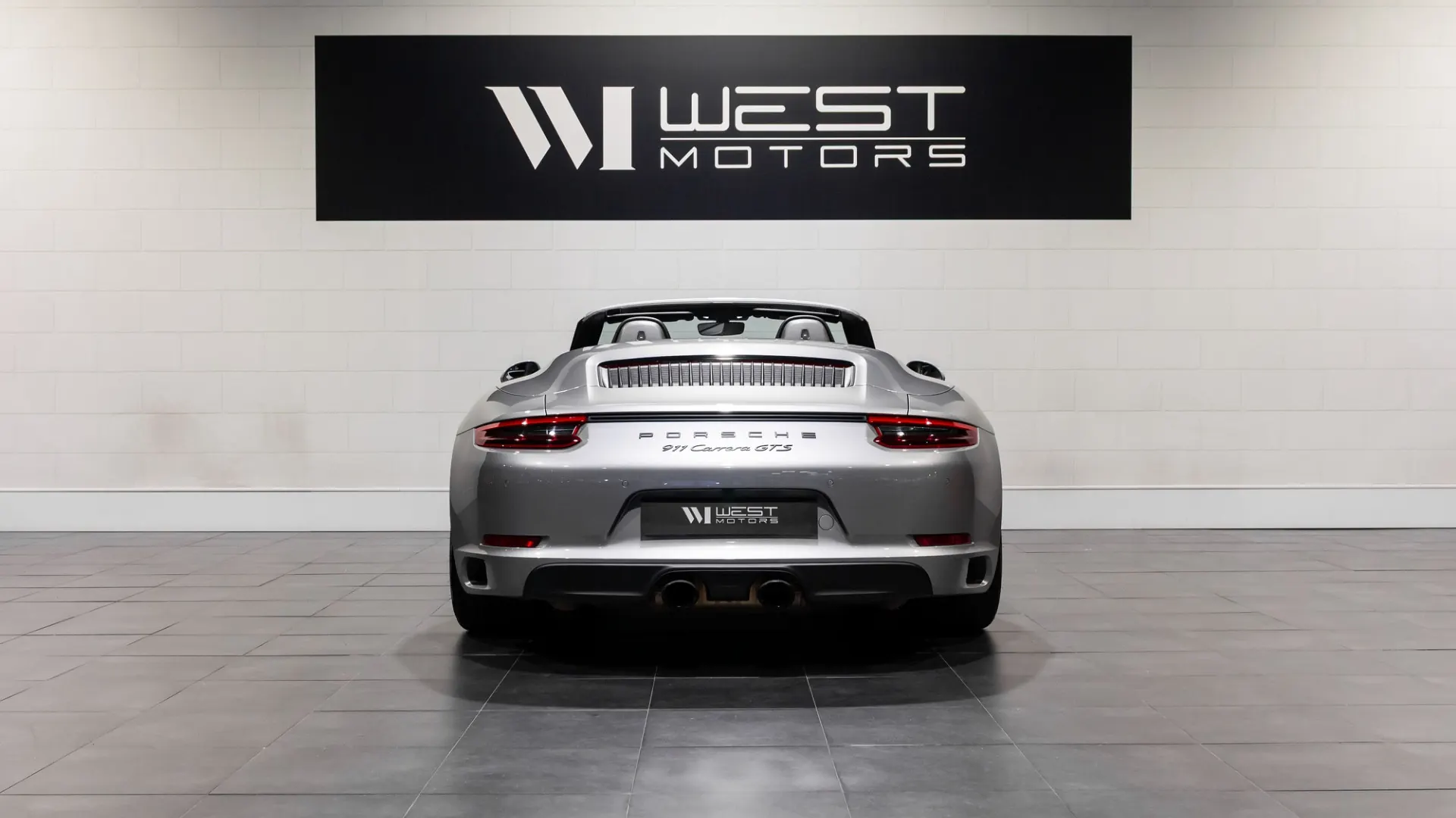 Porsche 911 — photo 6