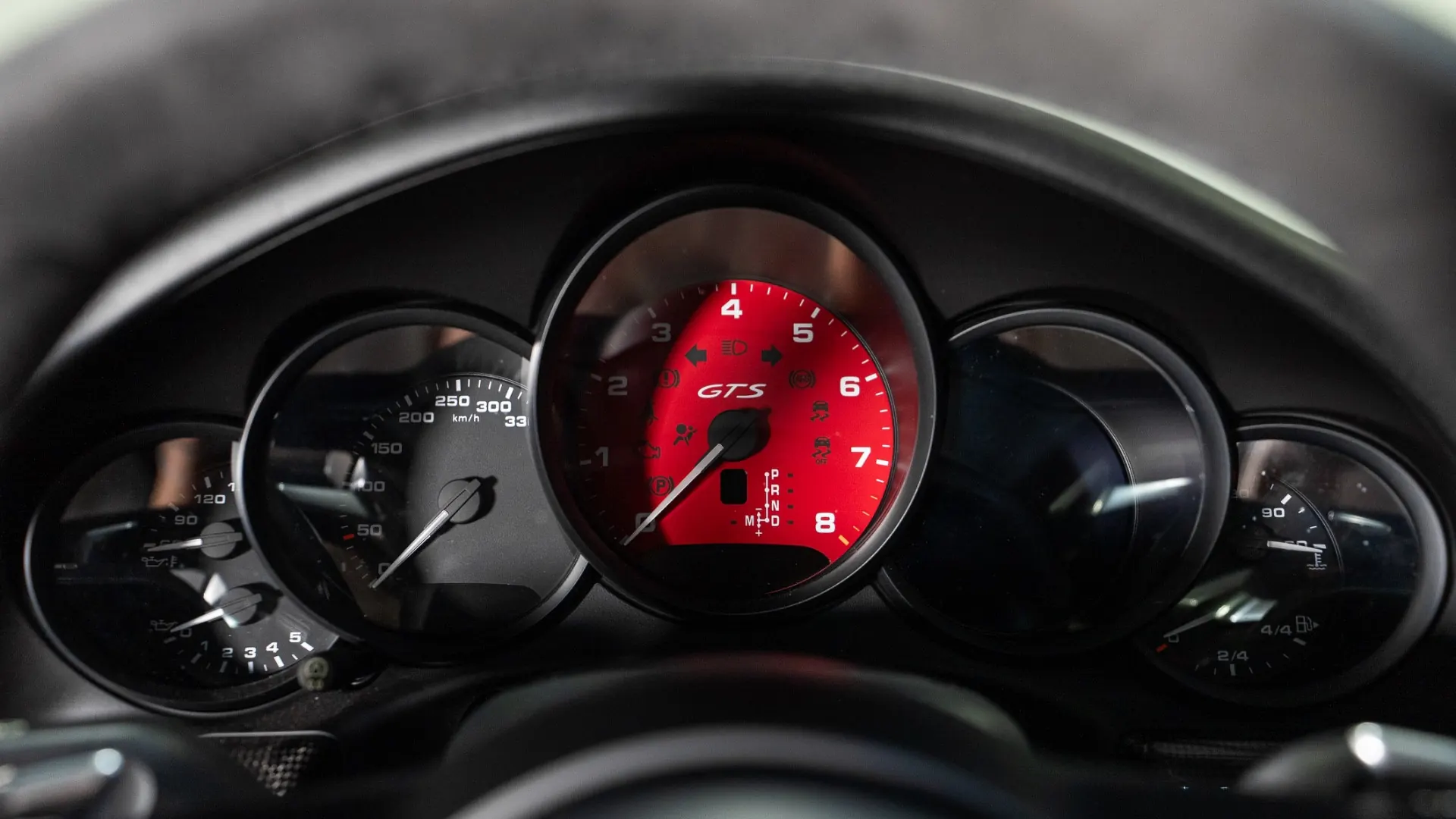 Porsche 911 — photo 16