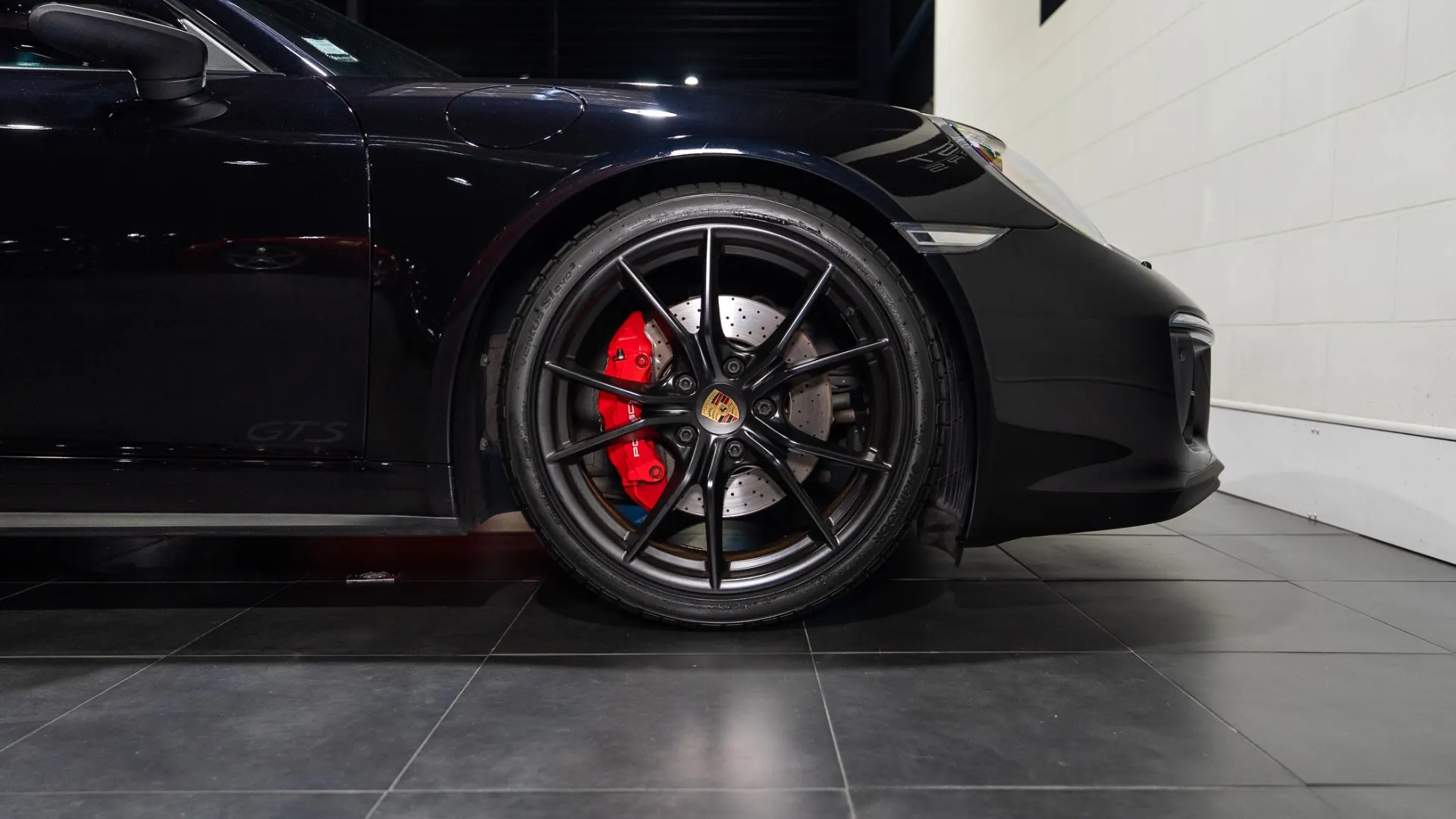 Porsche 911 — photo 6