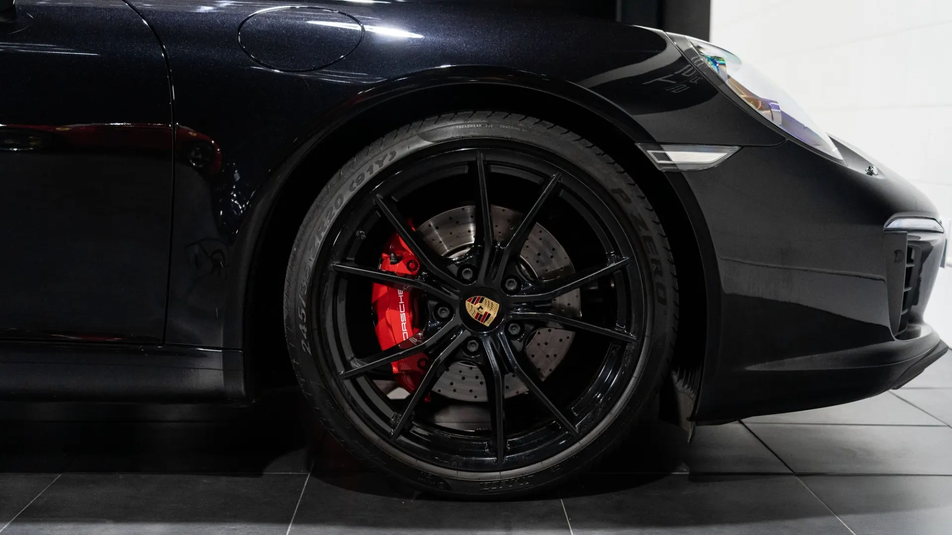 Porsche 911 — photo 6
