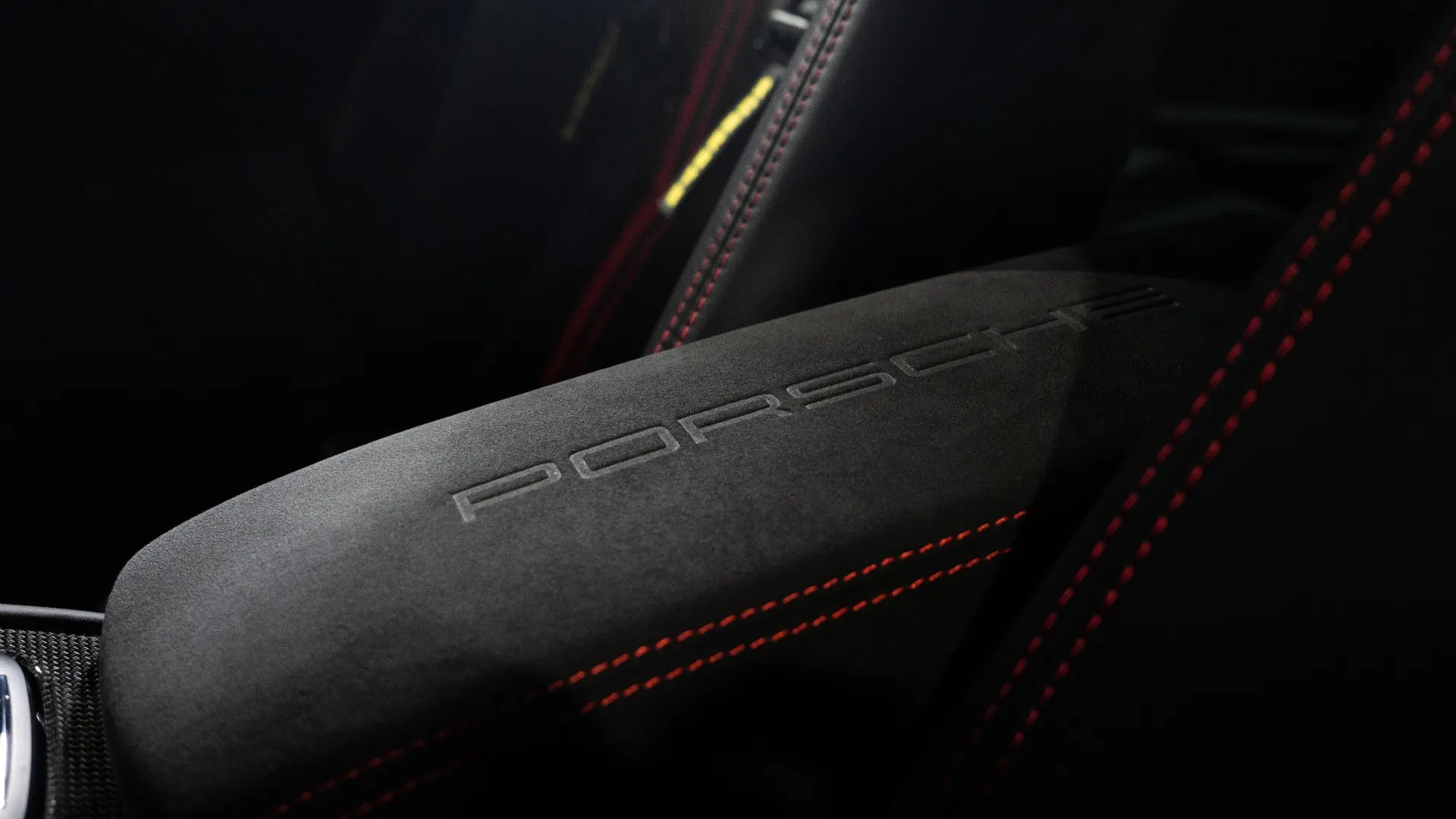 Porsche 911 — photo 23