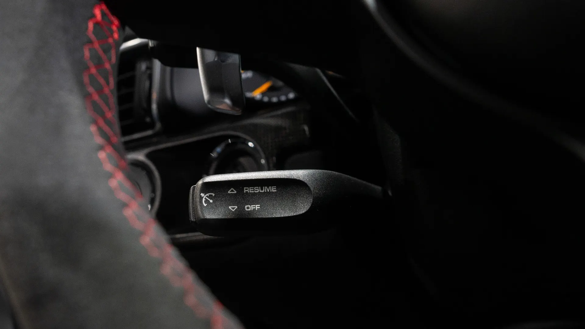 Porsche 911 — photo 18