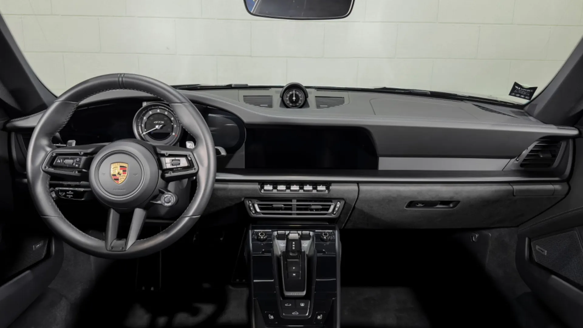 Porsche 911 — photo 7
