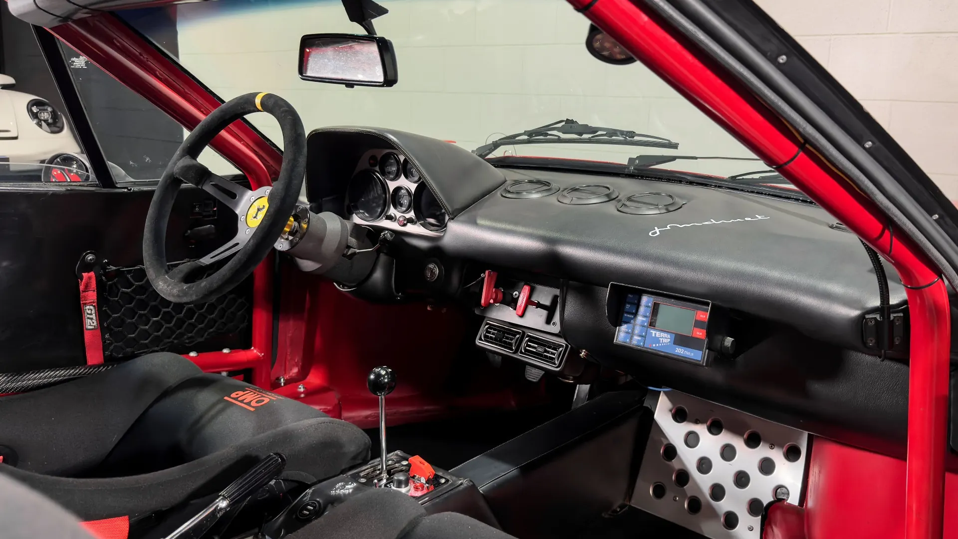 Ferrari 308 — photo 16