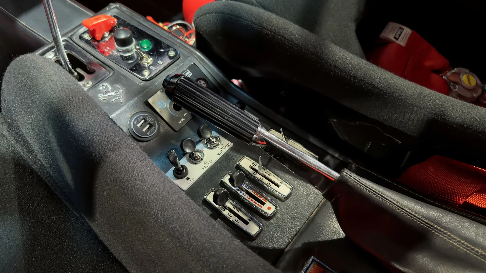 Ferrari 308 — photo 24