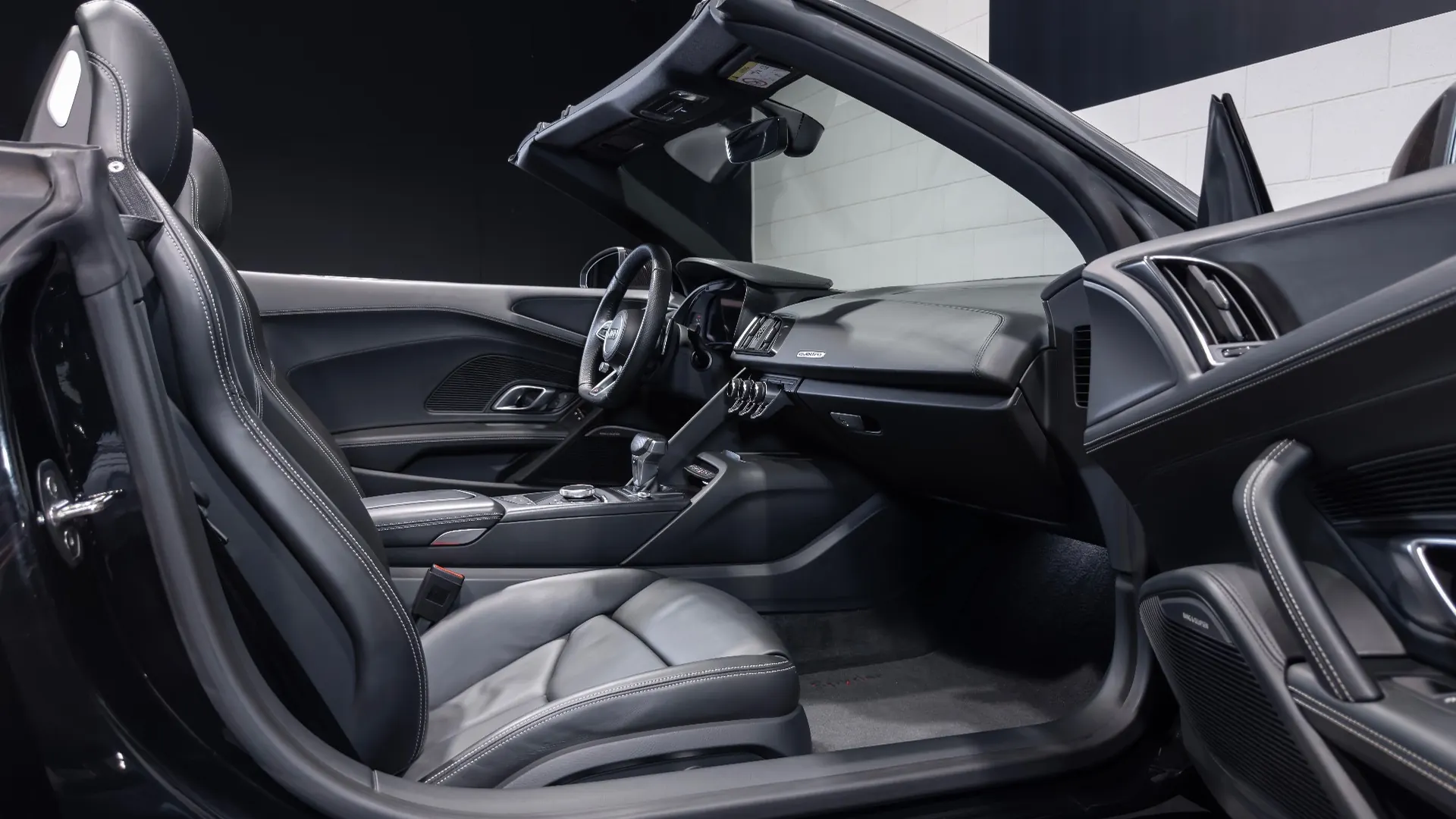 Audi R8 — photo 11