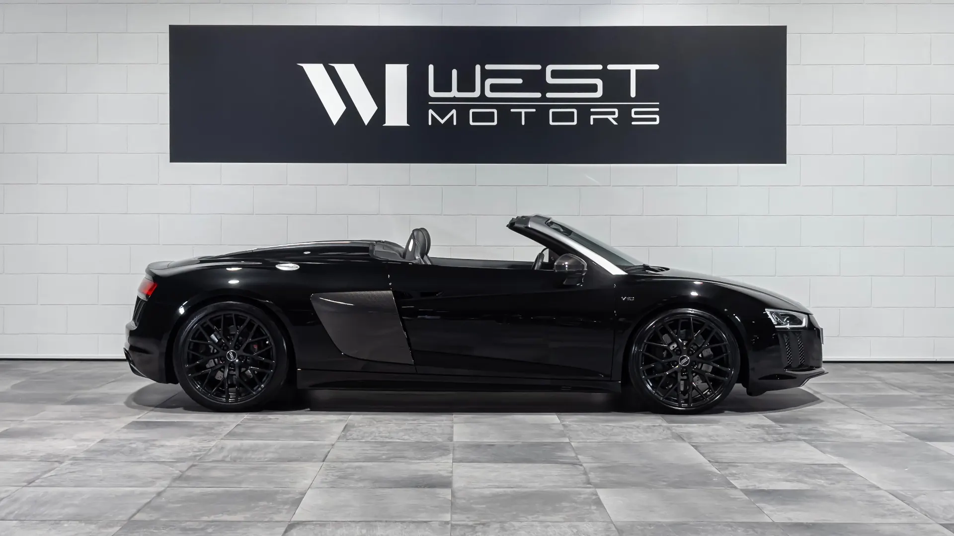 Audi R8 — photo 3