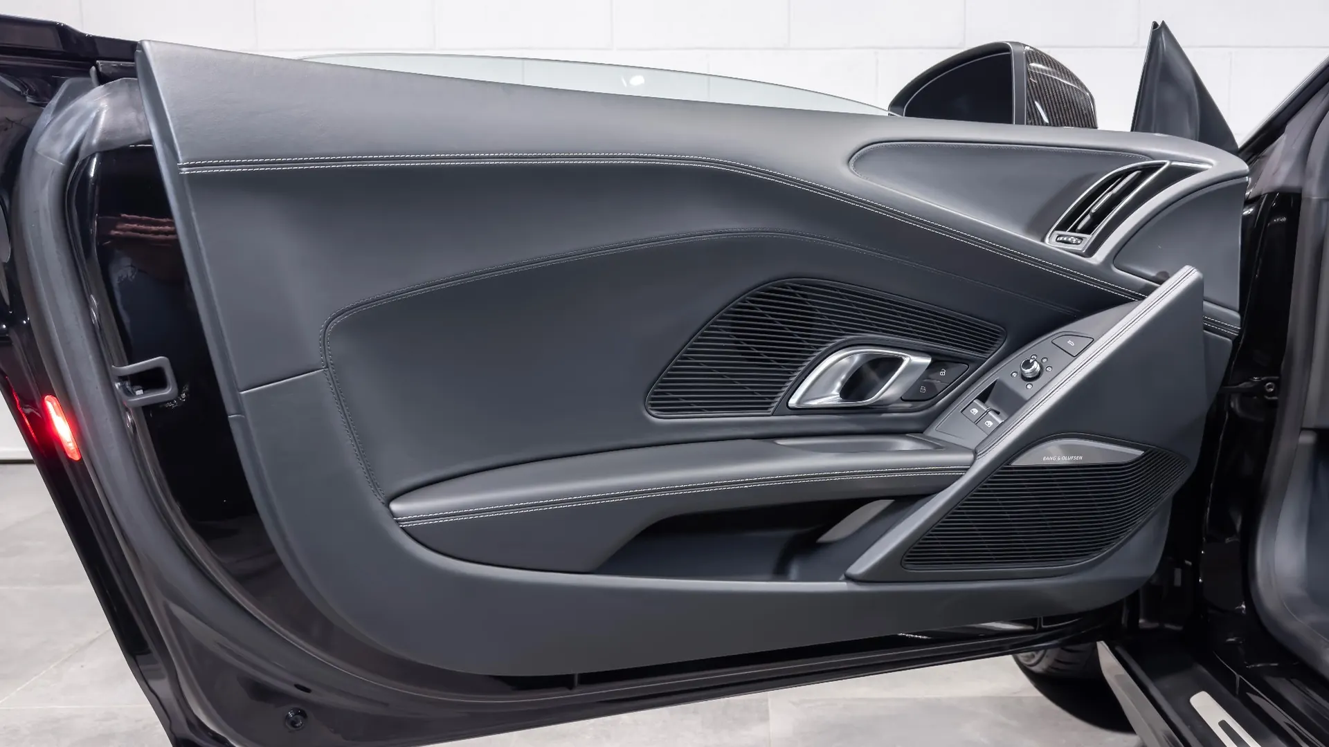 Audi R8 — photo 26
