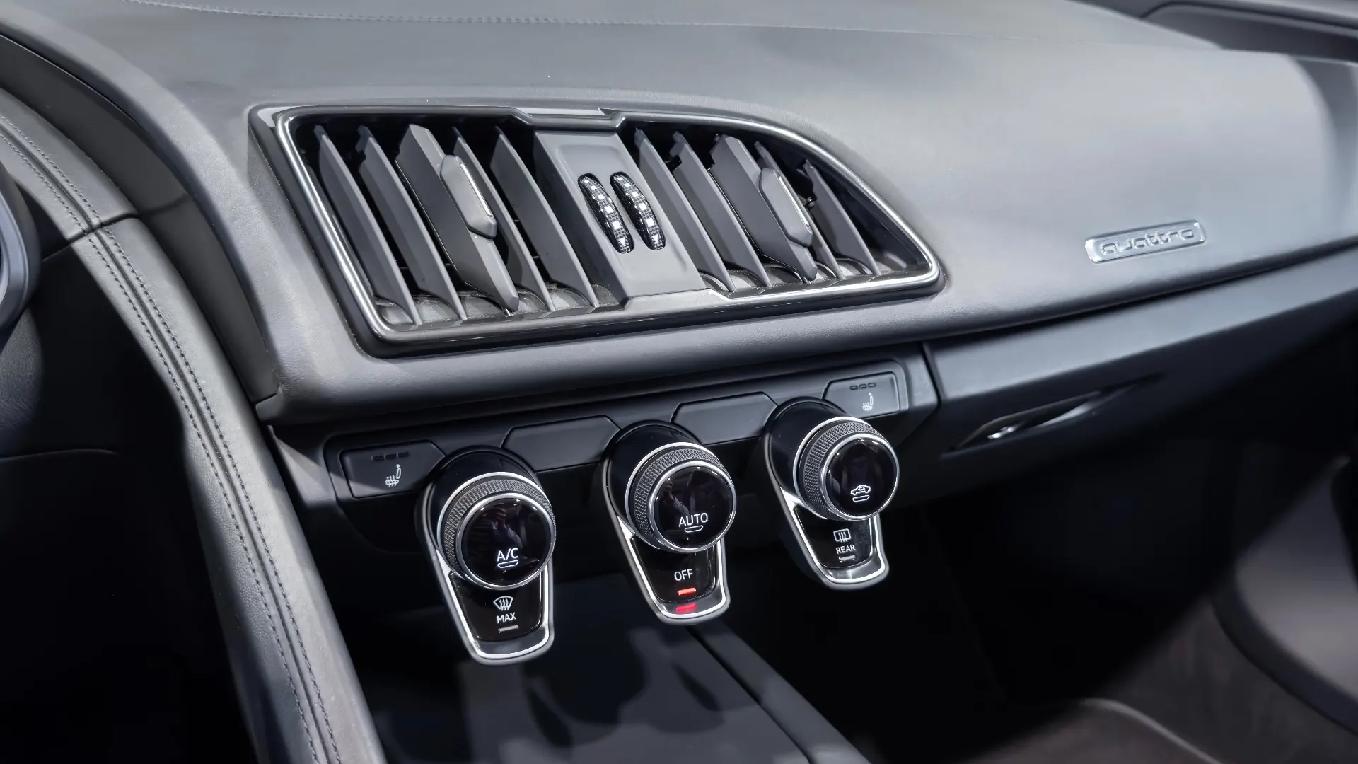 Audi R8 — photo 22