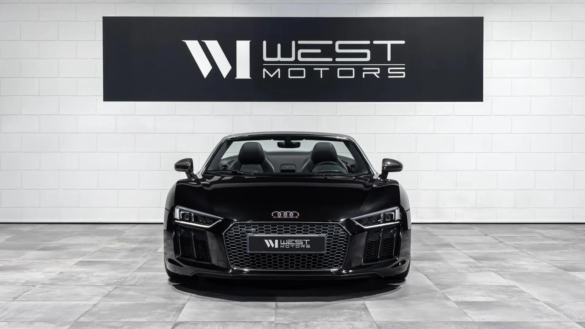 Audi R8 — photo 2