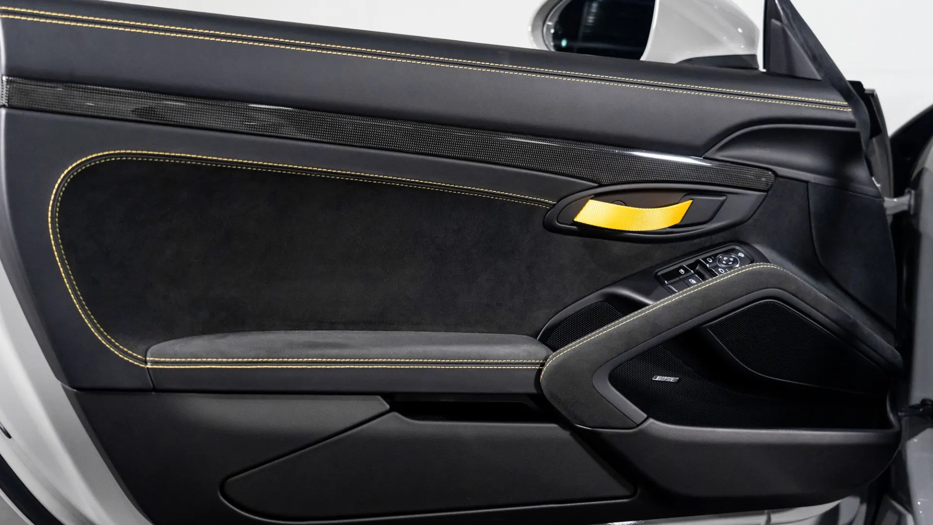 Porsche 718 — photo 26