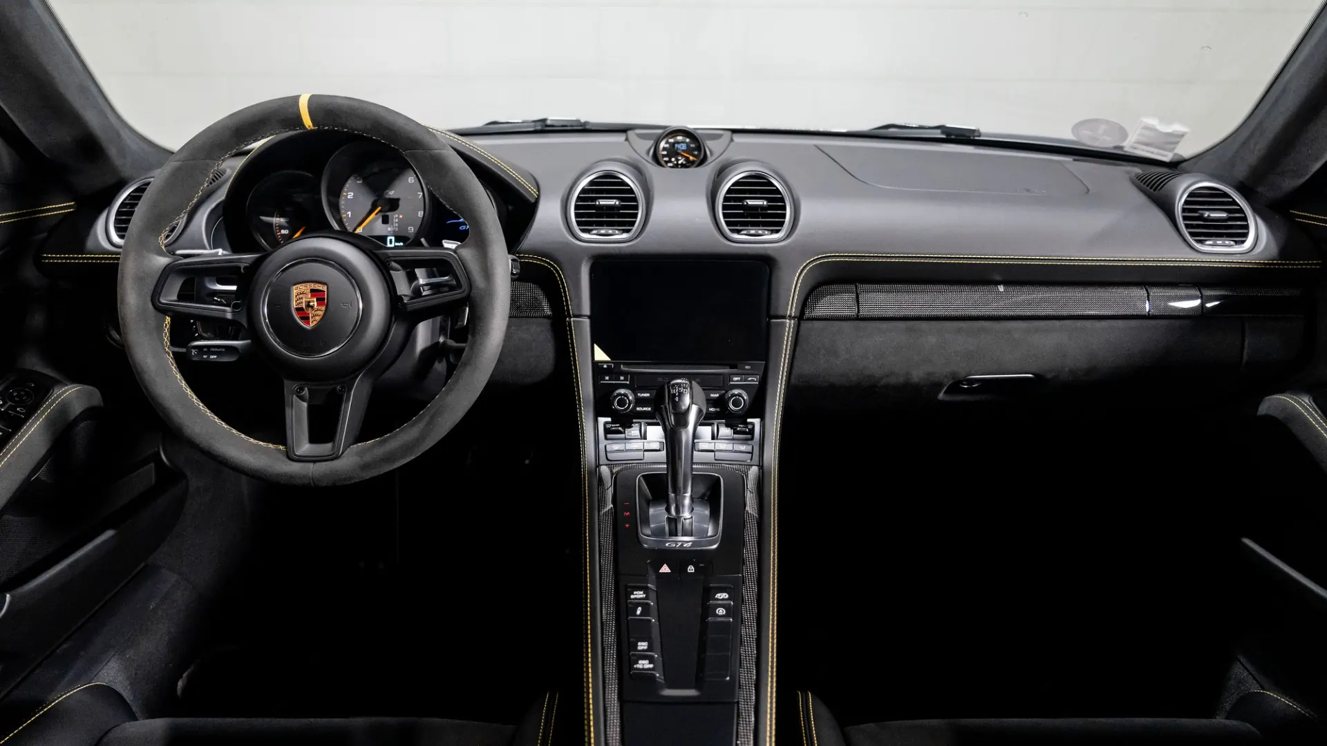 Porsche 718 — photo 7