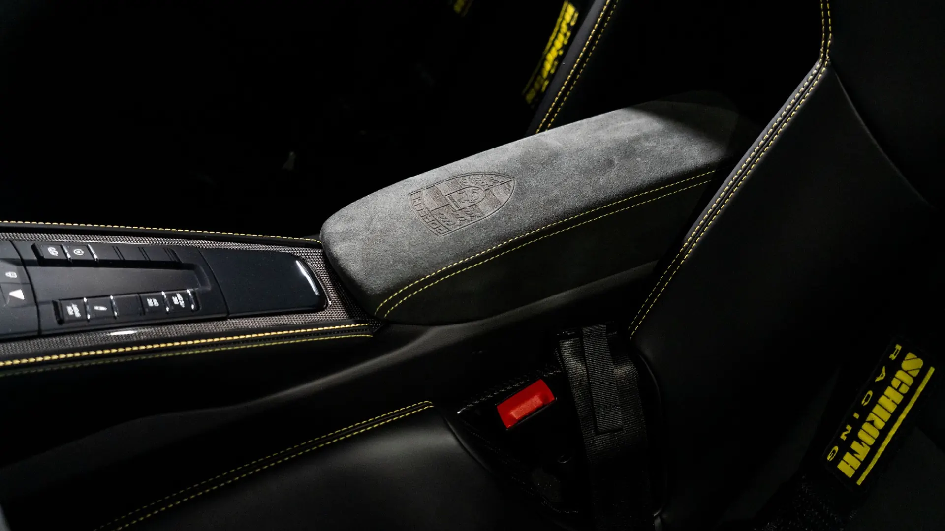 Porsche 718 — photo 25