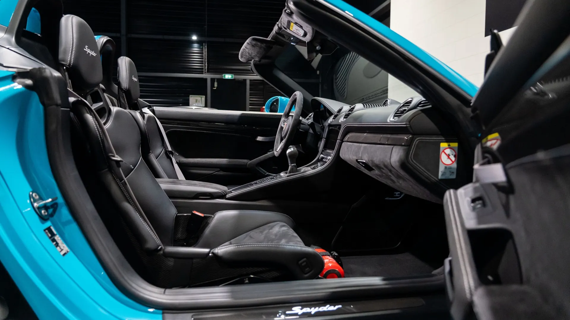 Porsche 718 — photo 10