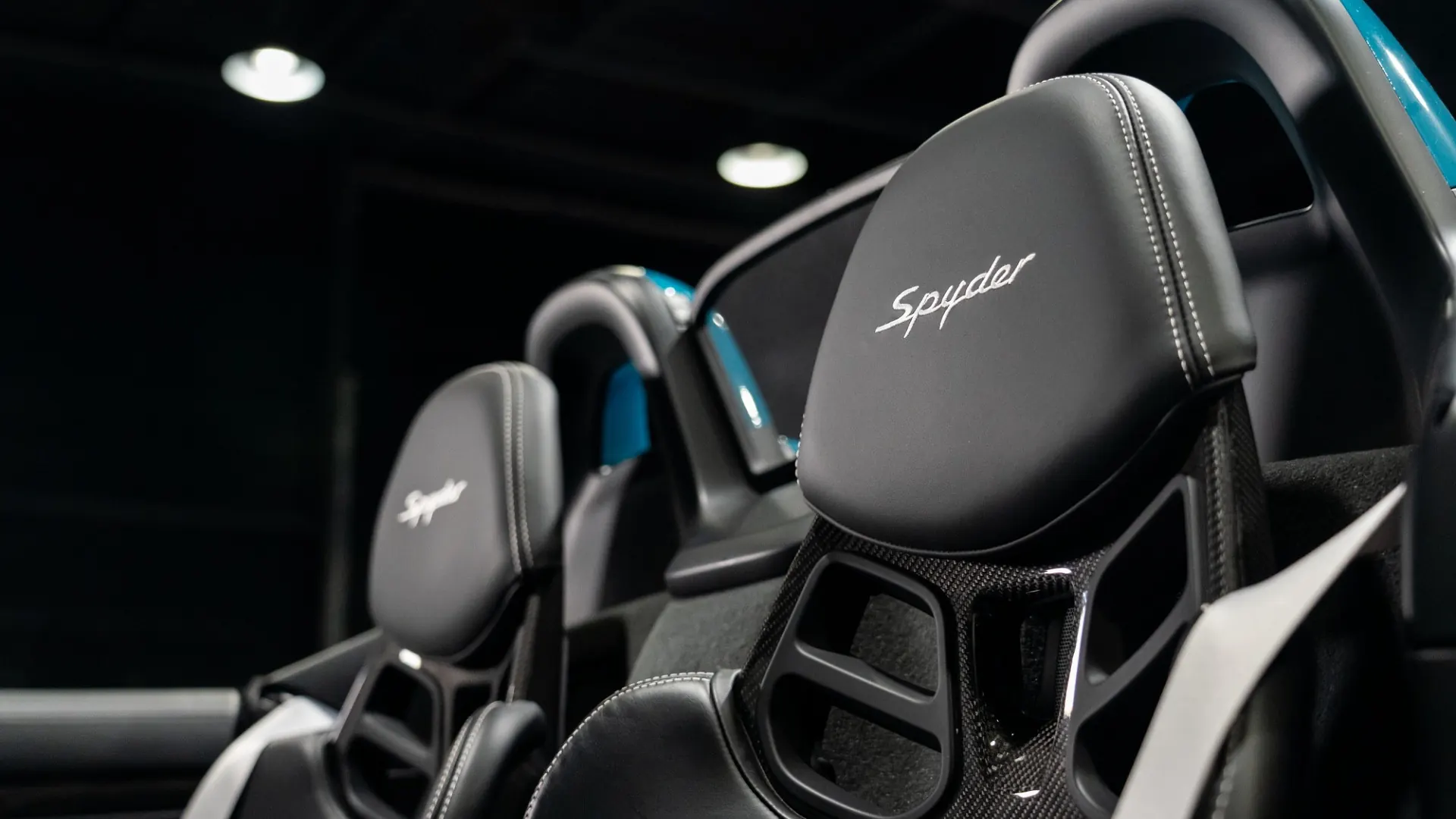 Porsche 718 — photo 13