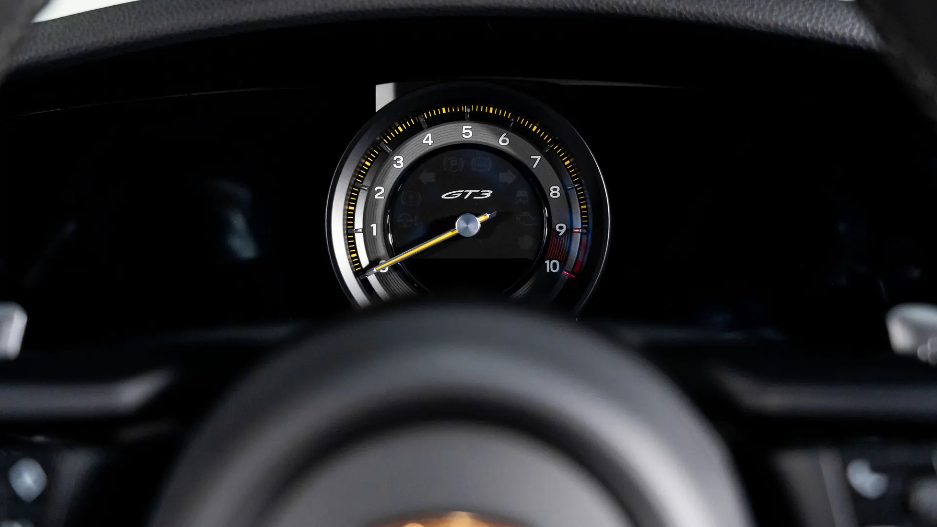 Porsche 911 — photo 18