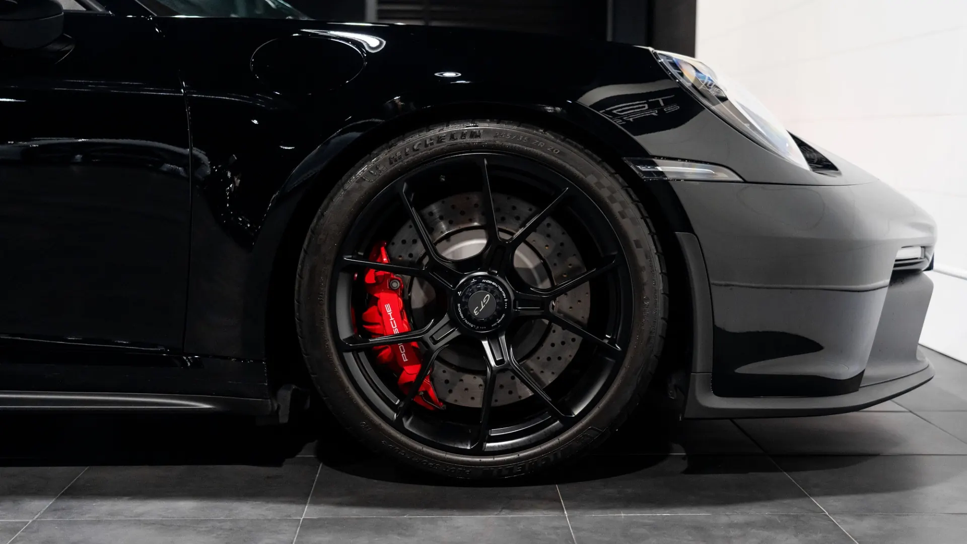 Porsche 911 — photo 6