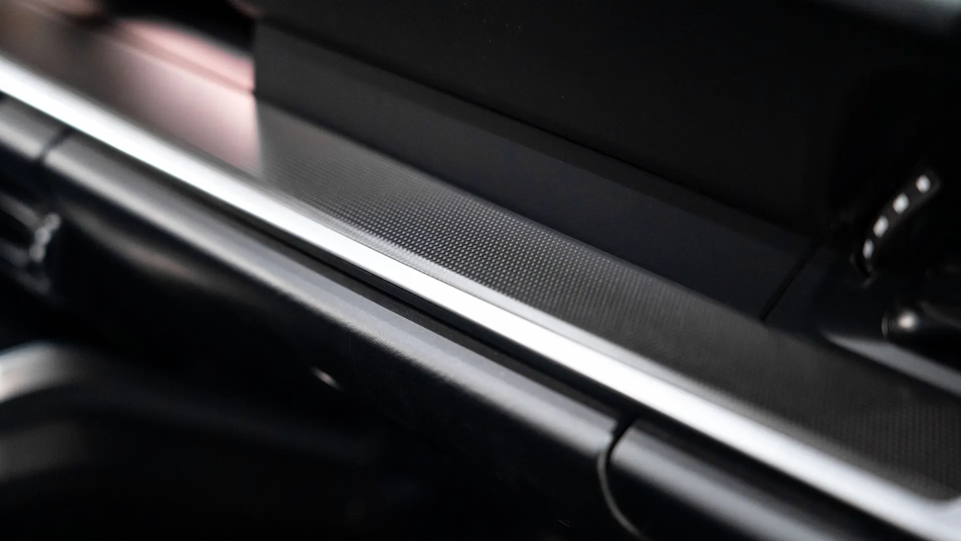 Porsche 911 — photo 15