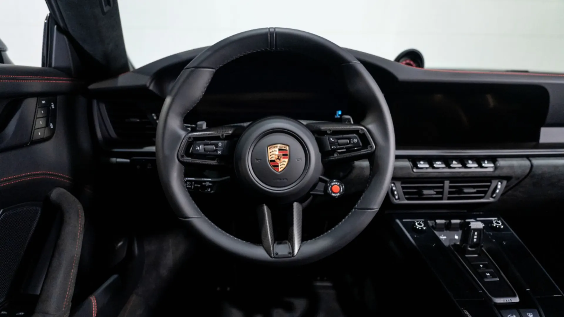 Porsche 911 — photo 20