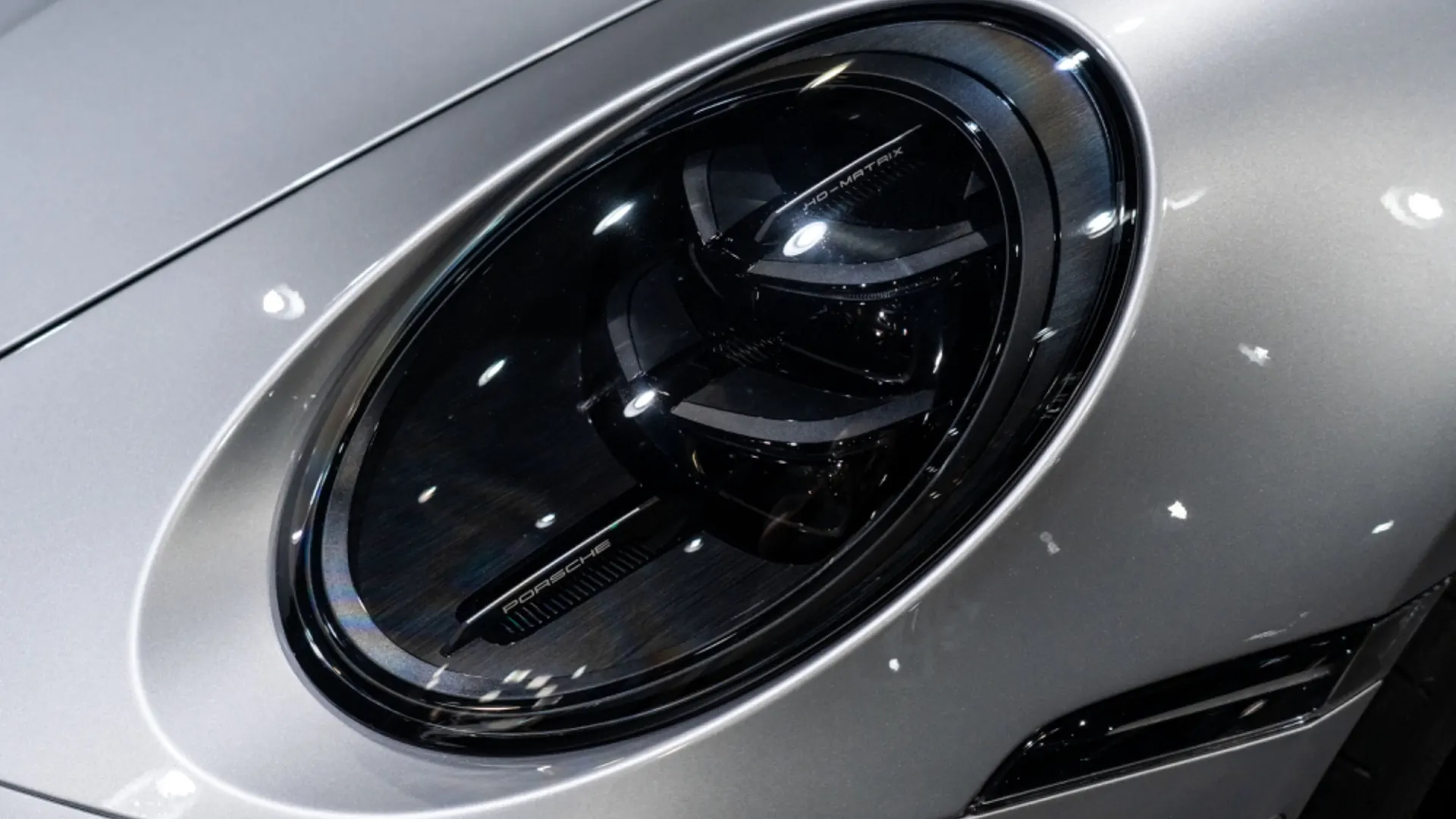 Porsche 911 — photo 8