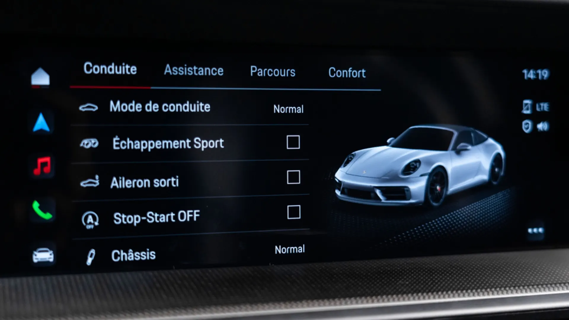 Porsche 911 — photo 24