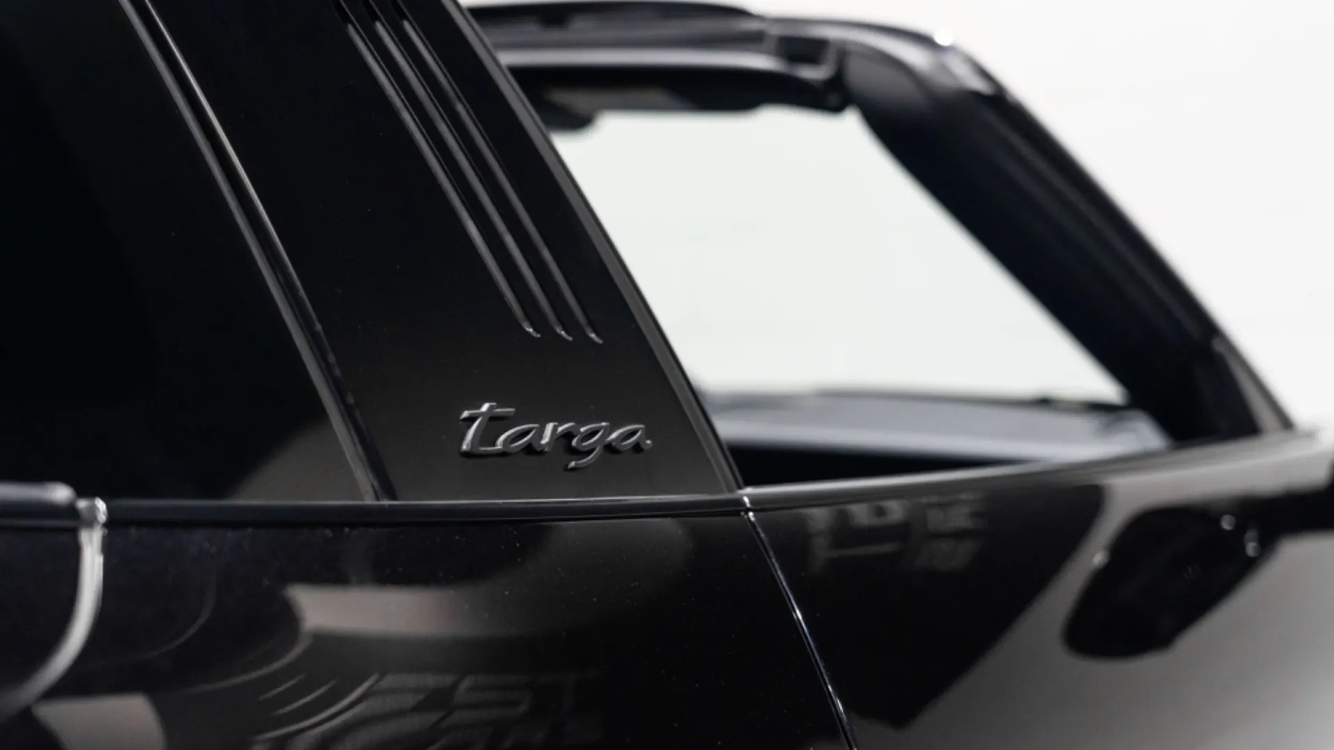 Porsche 911 — photo 7