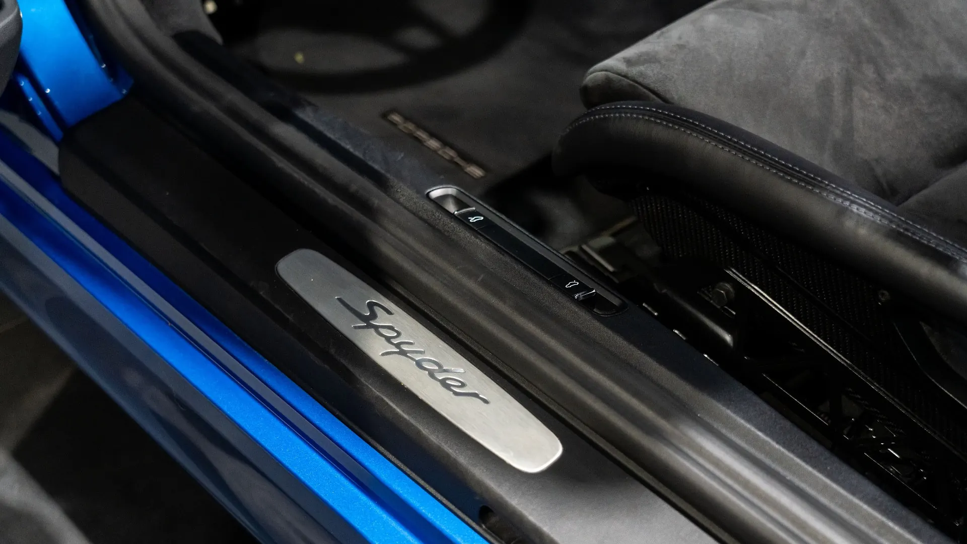 Porsche Boxster — photo 15