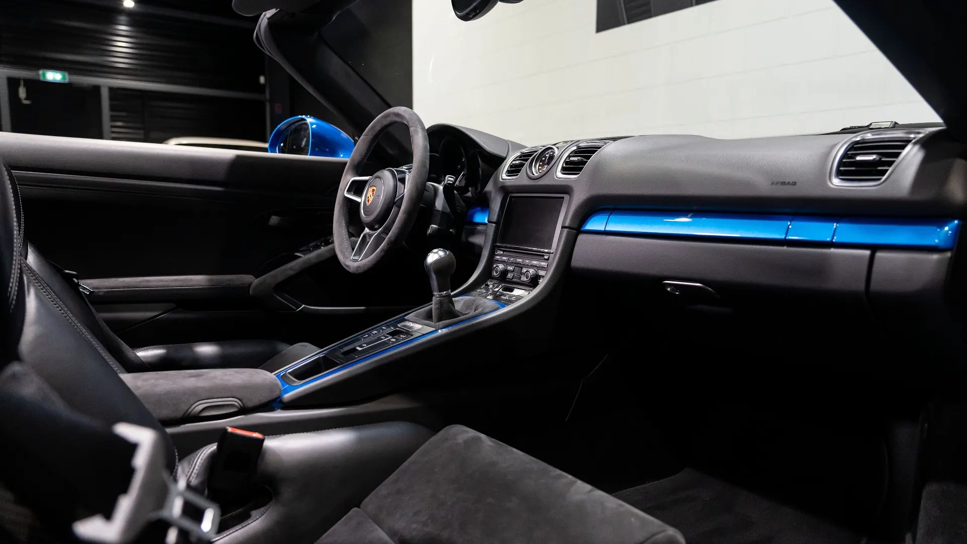 Porsche Boxster — photo 23