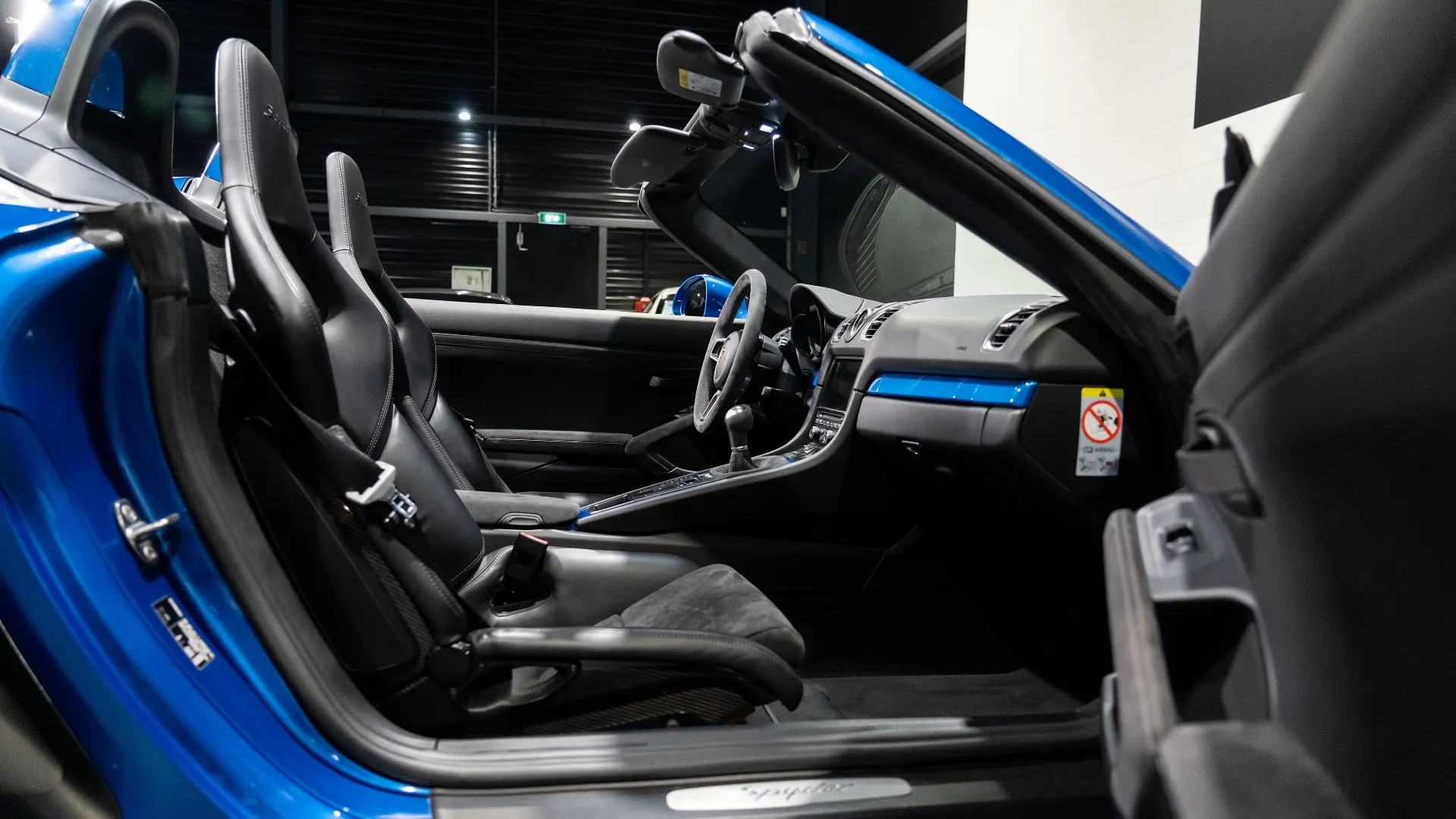Porsche Boxster — photo 10