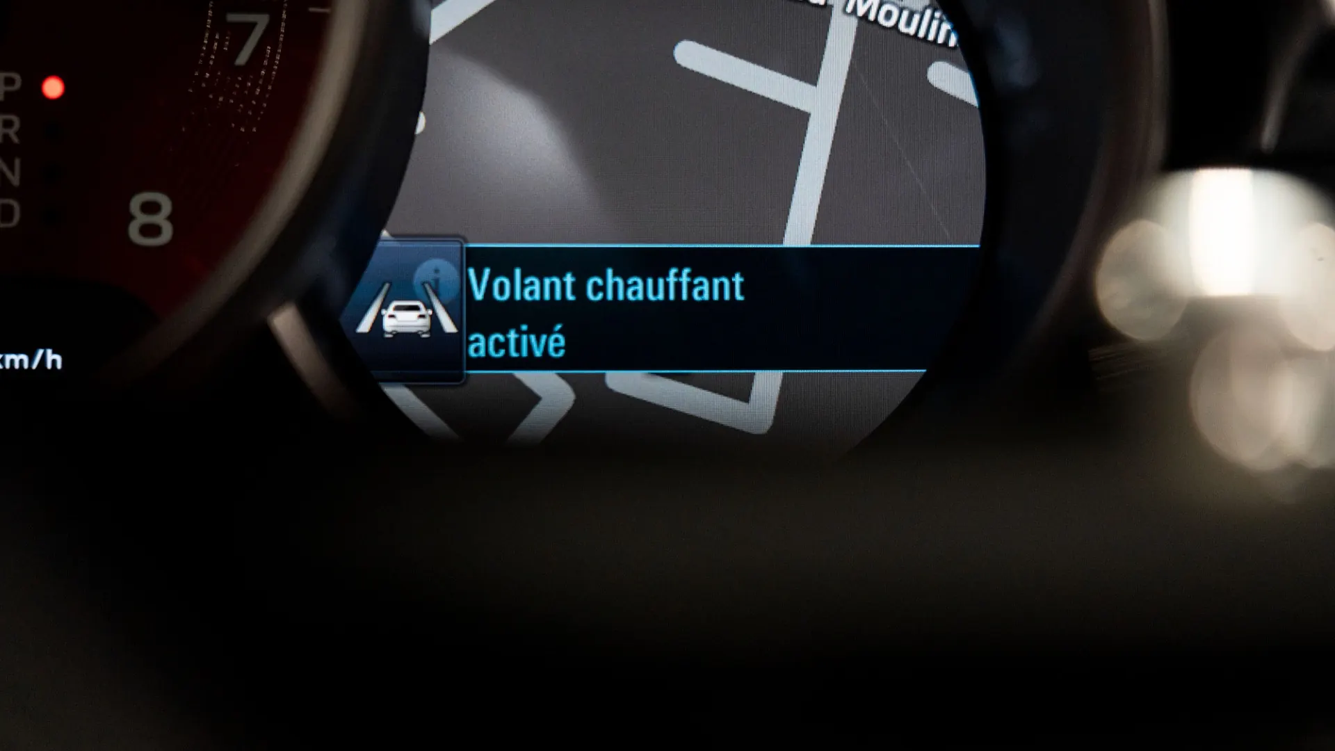 Porsche Macan — photo 20